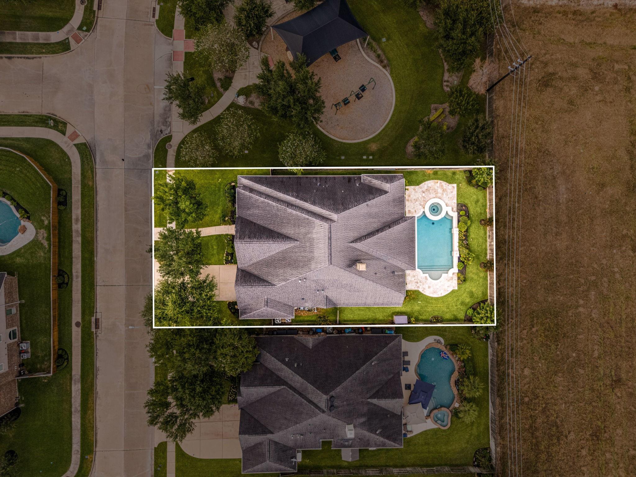 2203 Draycutt Drive