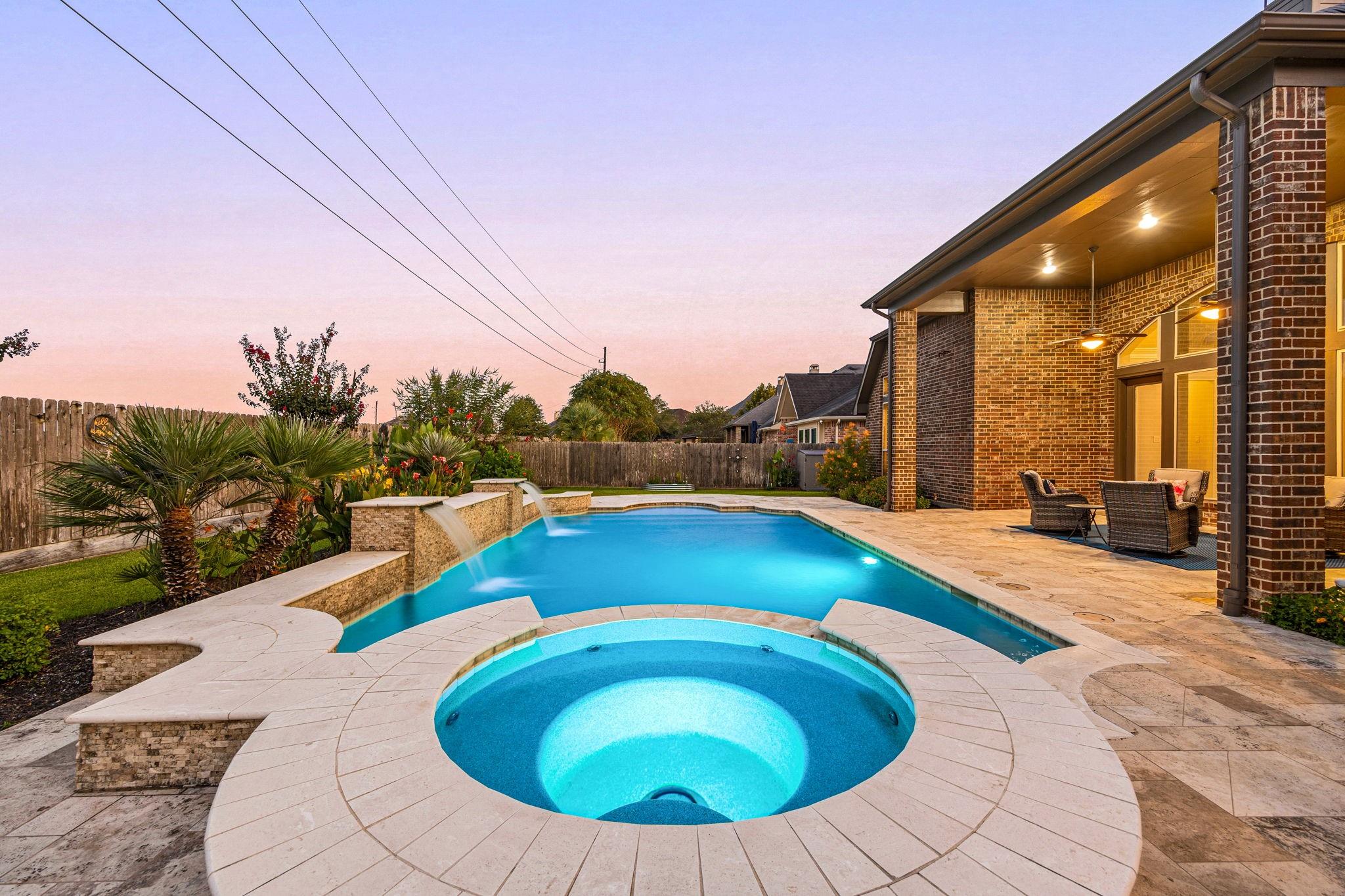 2203 Draycutt Drive