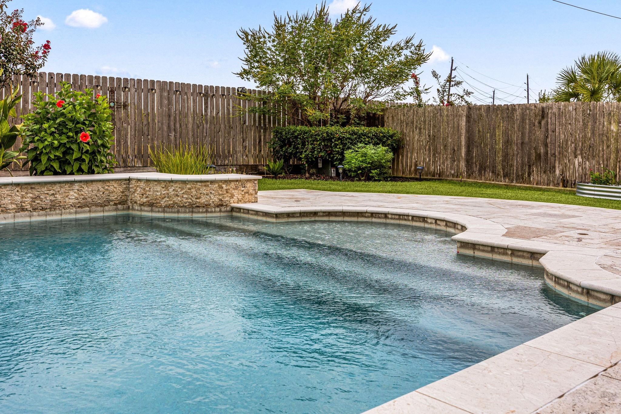 2203 Draycutt Drive