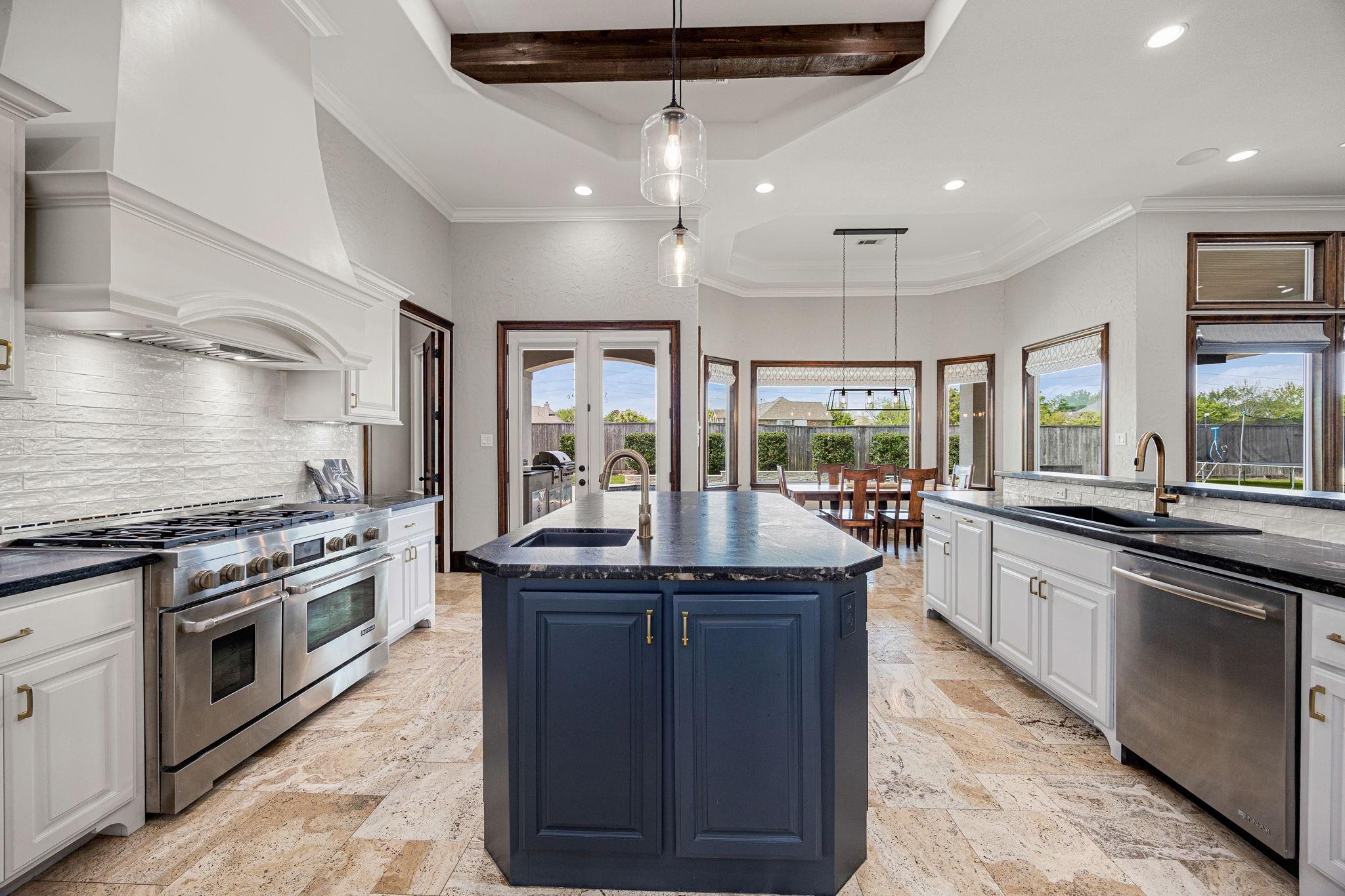 914 Cross Hollow Lane