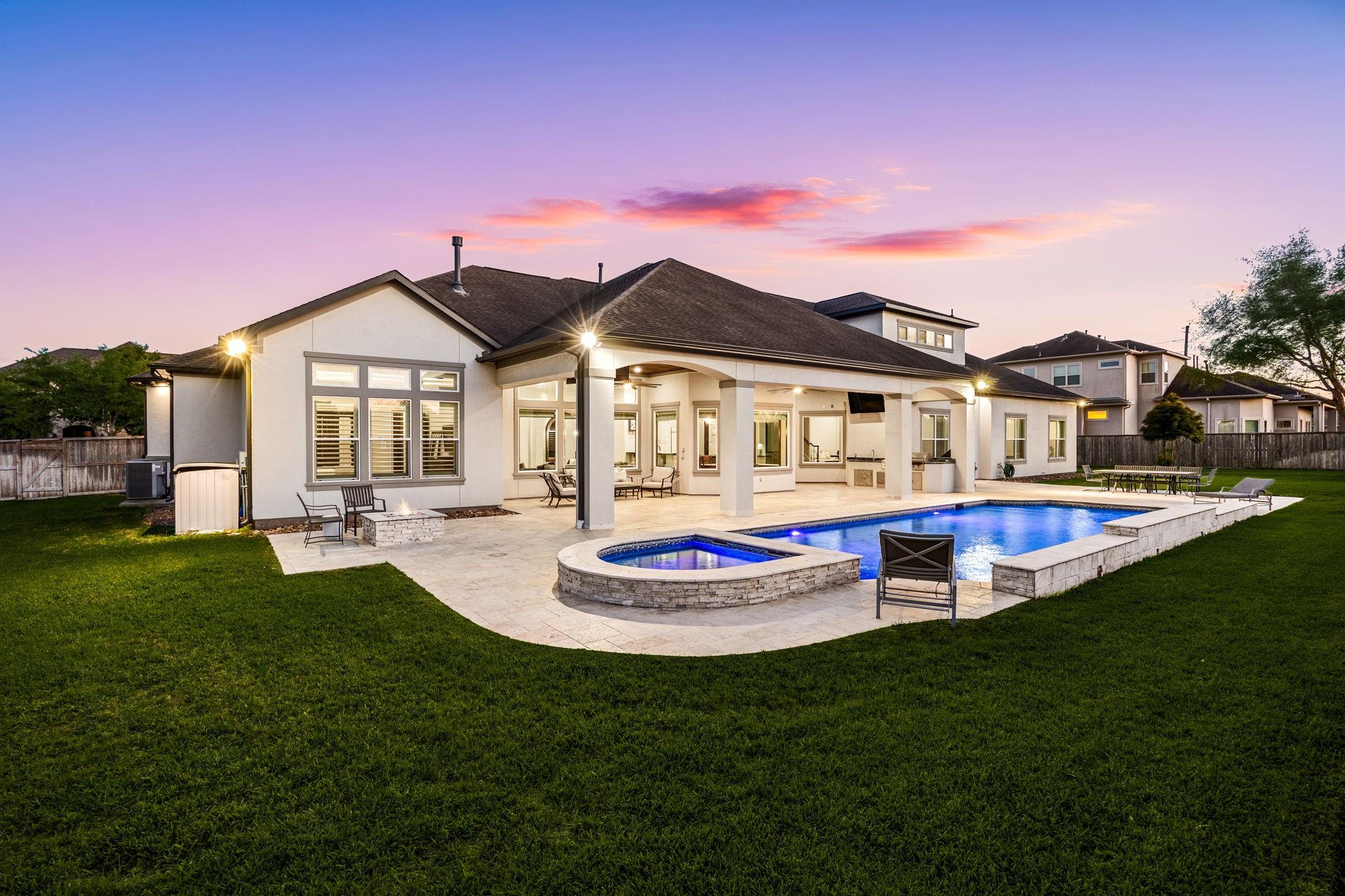 914 Cross Hollow Lane