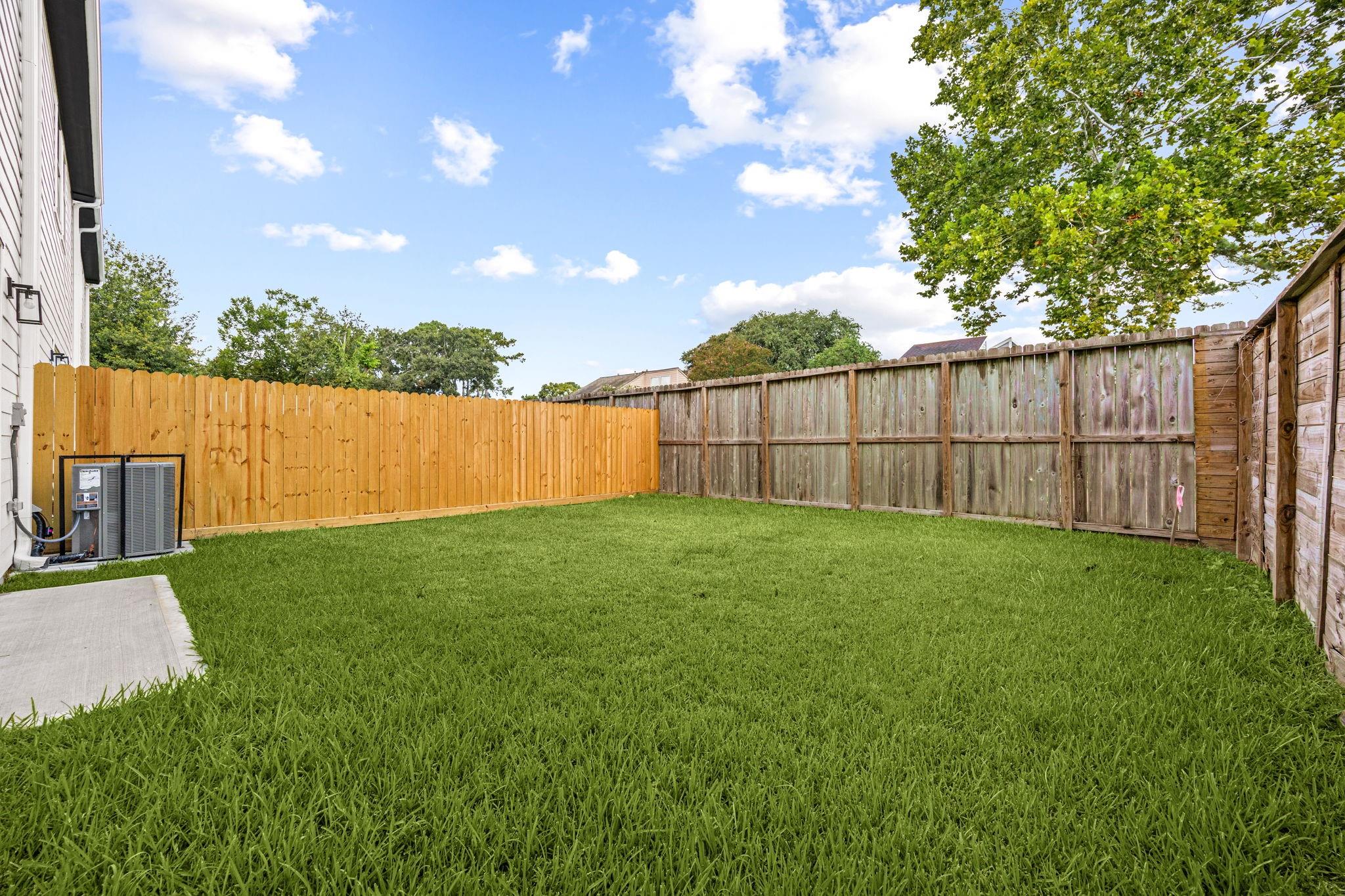 5014 Golden Forest Drive