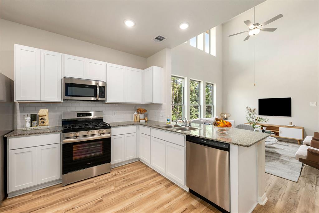 25595 Blossom Court