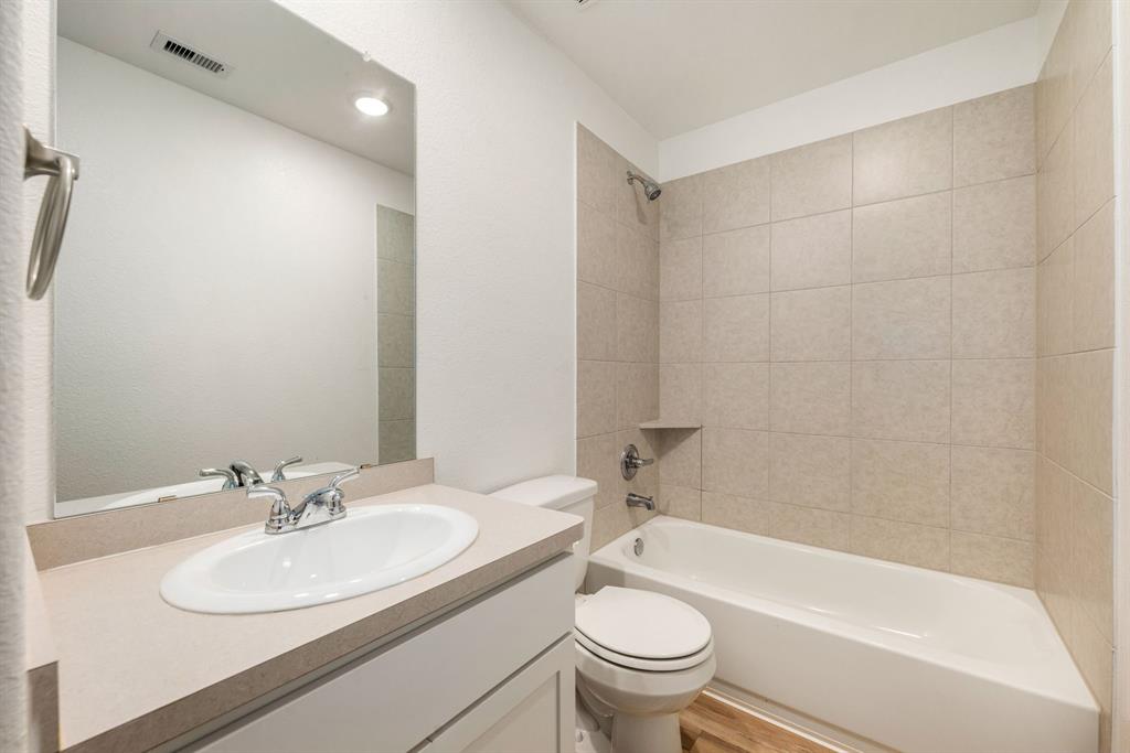 25595 Blossom Court