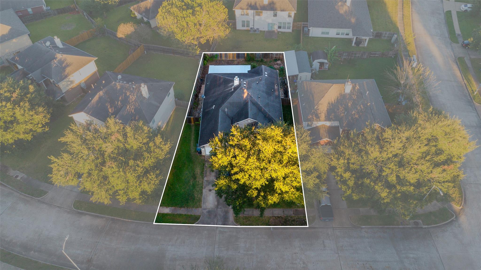 2719 Riverhollow Lane