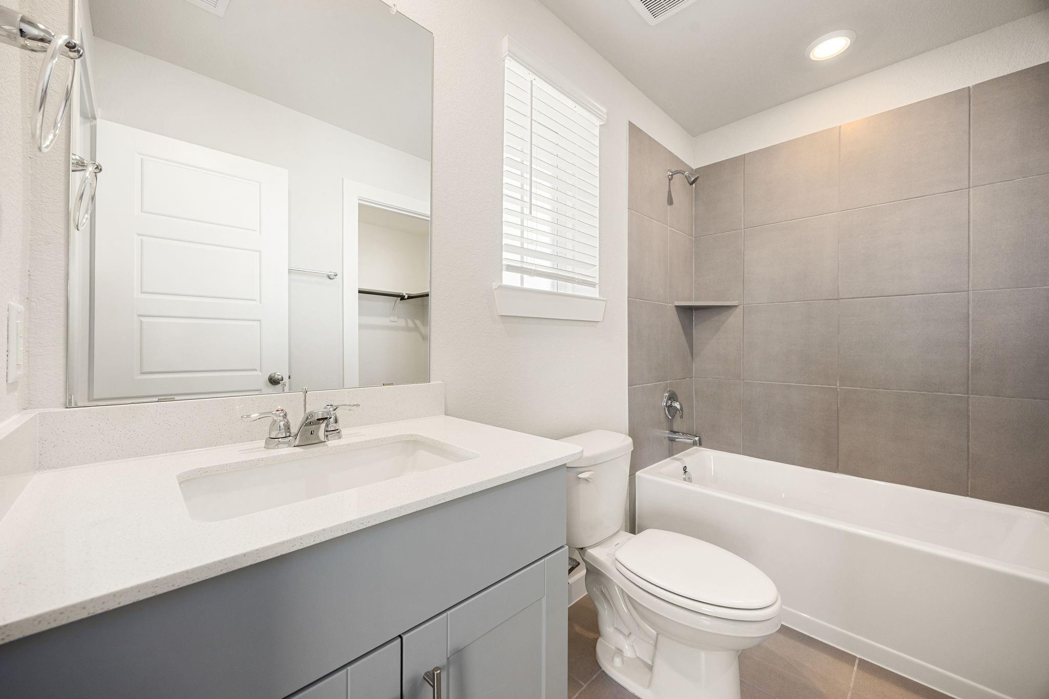 2538 Bay Winds Lane, Baytown