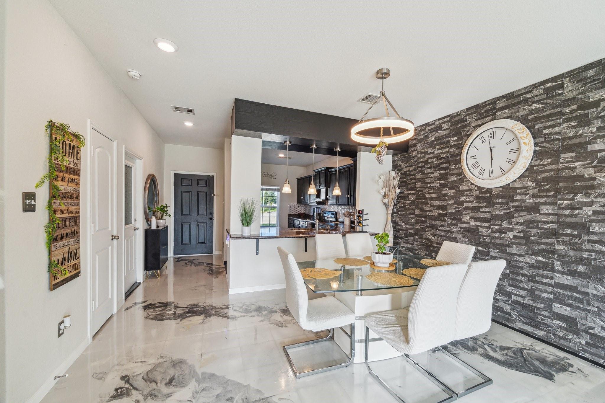 15203 Albert Oak Drive