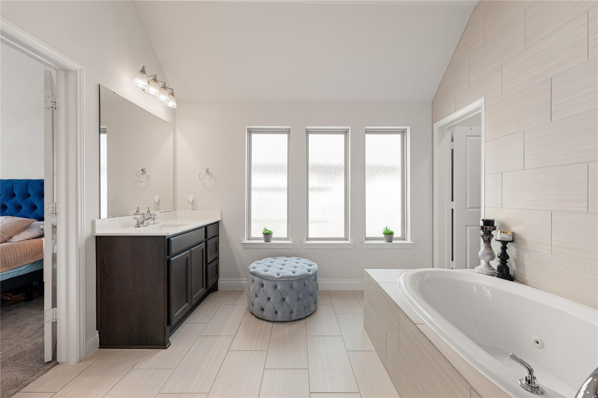 2419 Elmwood Trail