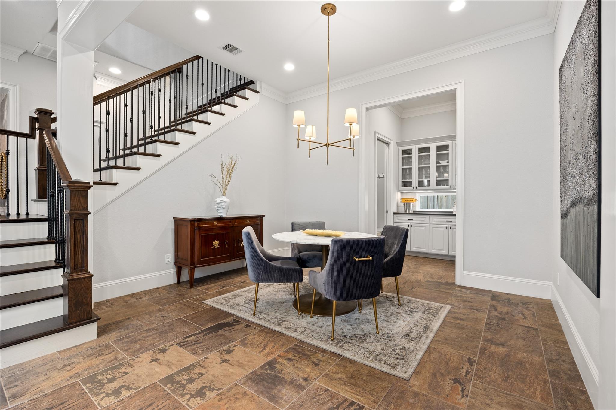 172 Mcgoey Circle