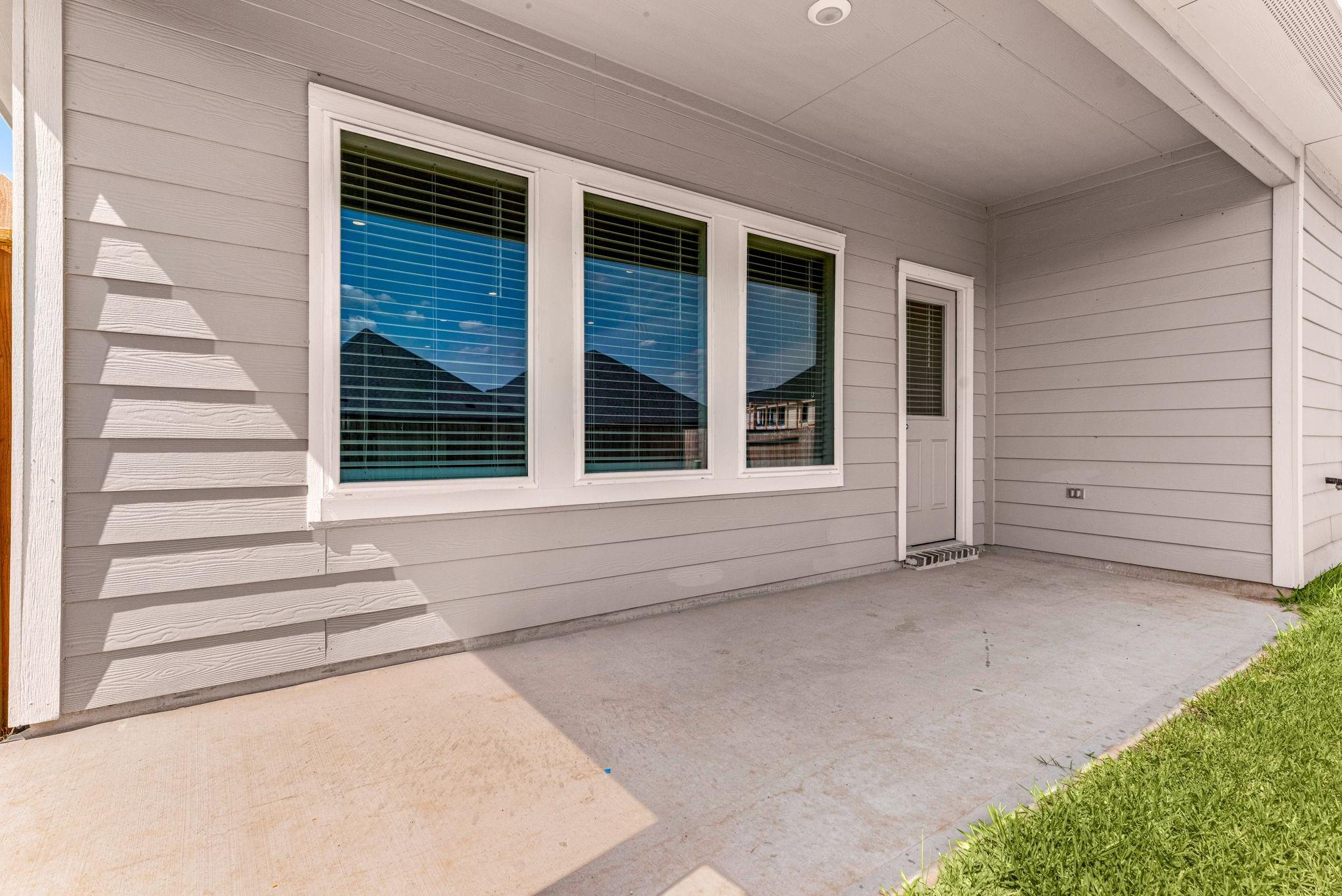 31211 Heddington Lane