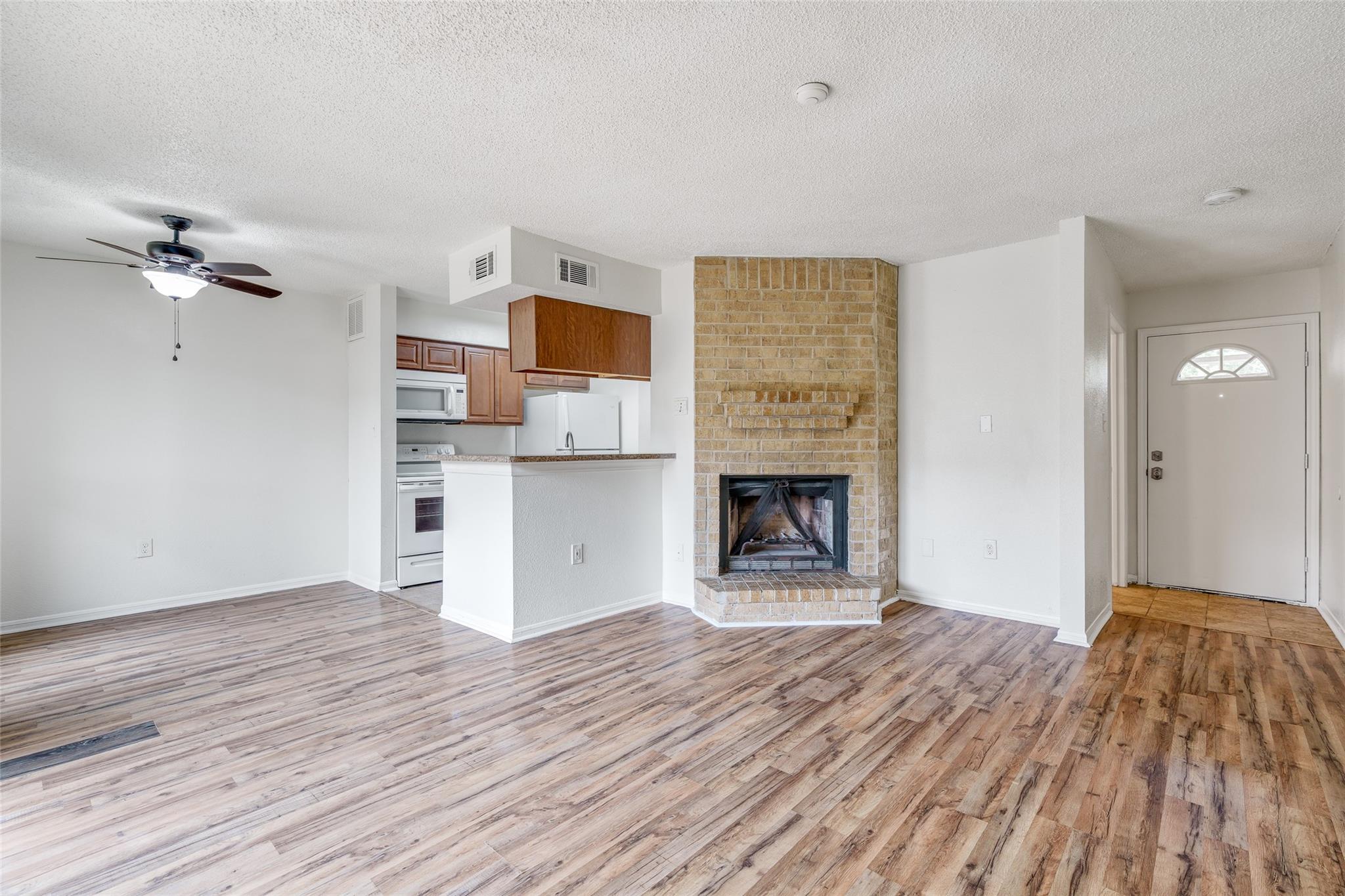 250 El Dorado Boulevard # 283