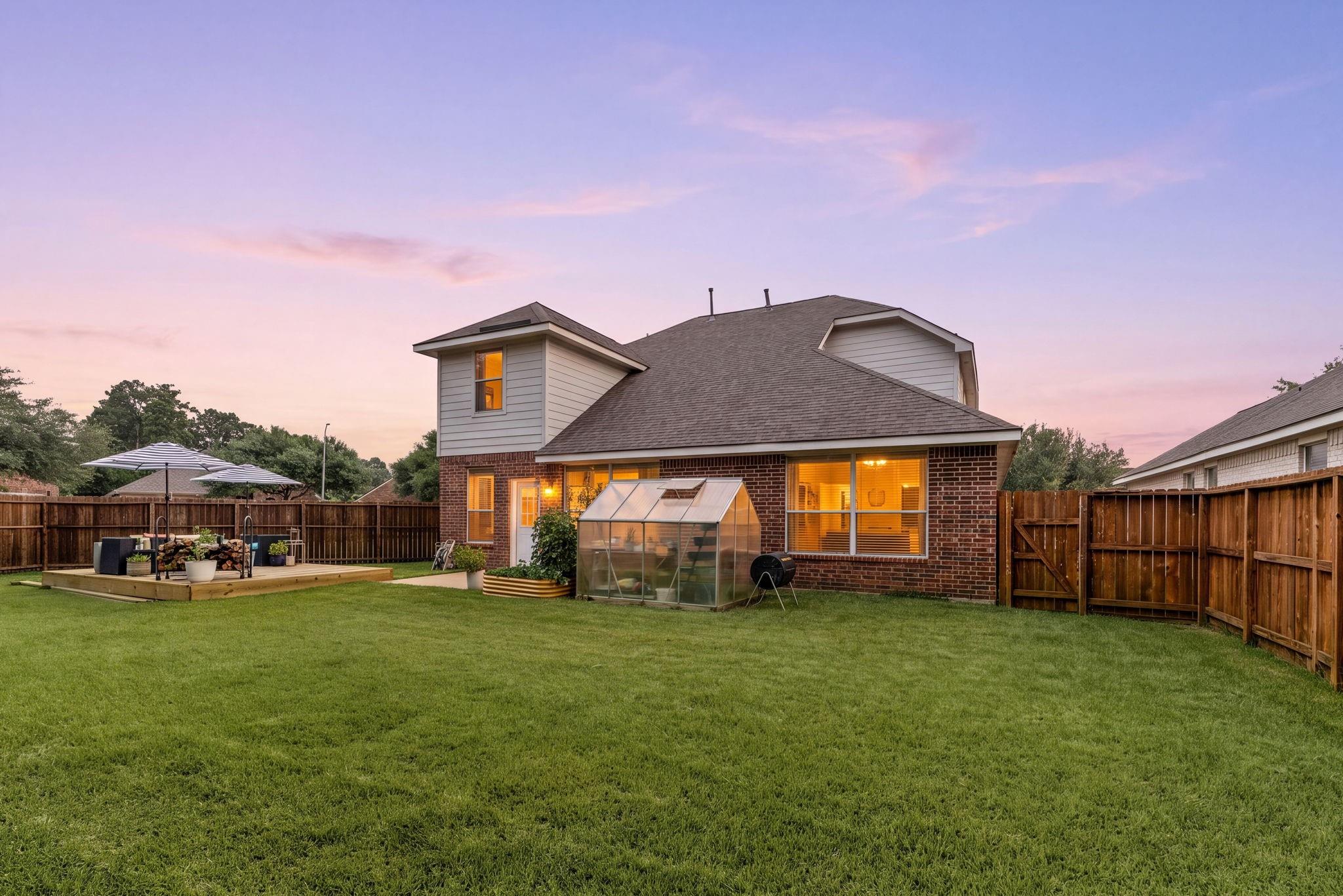 23411 W Pine Ivy Lane