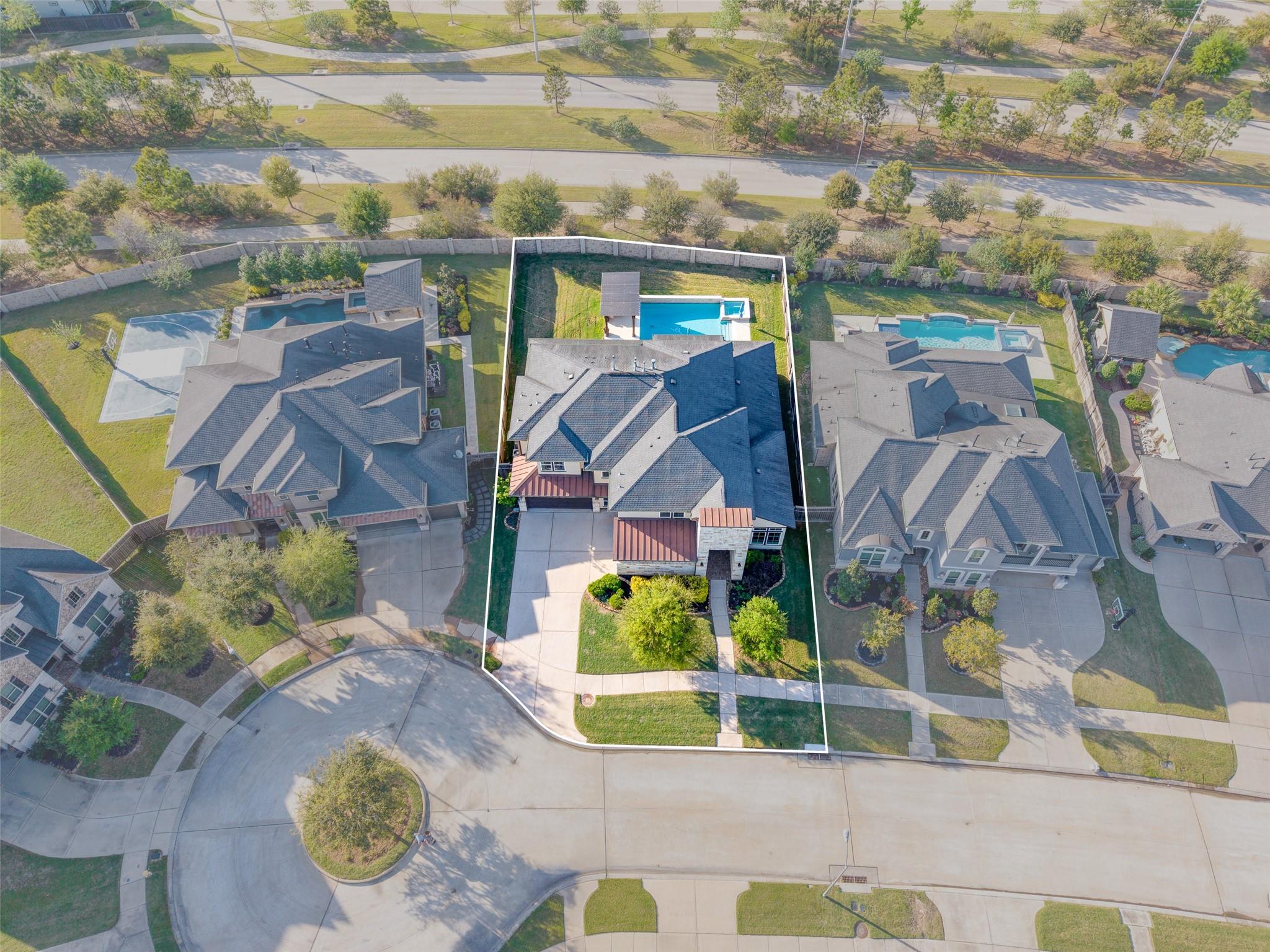 28334 Sparkling Brook Lane