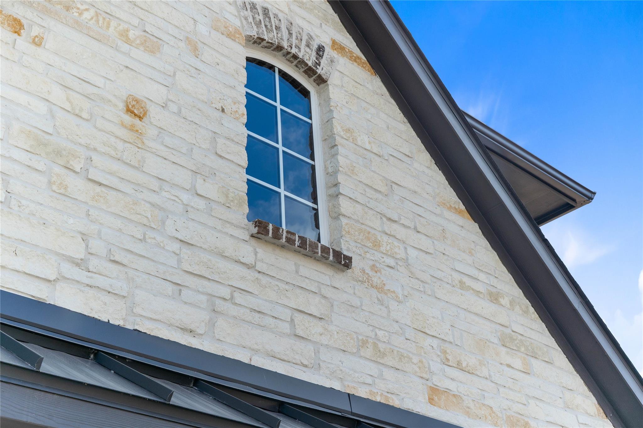 6218 Deep Gulch Drive