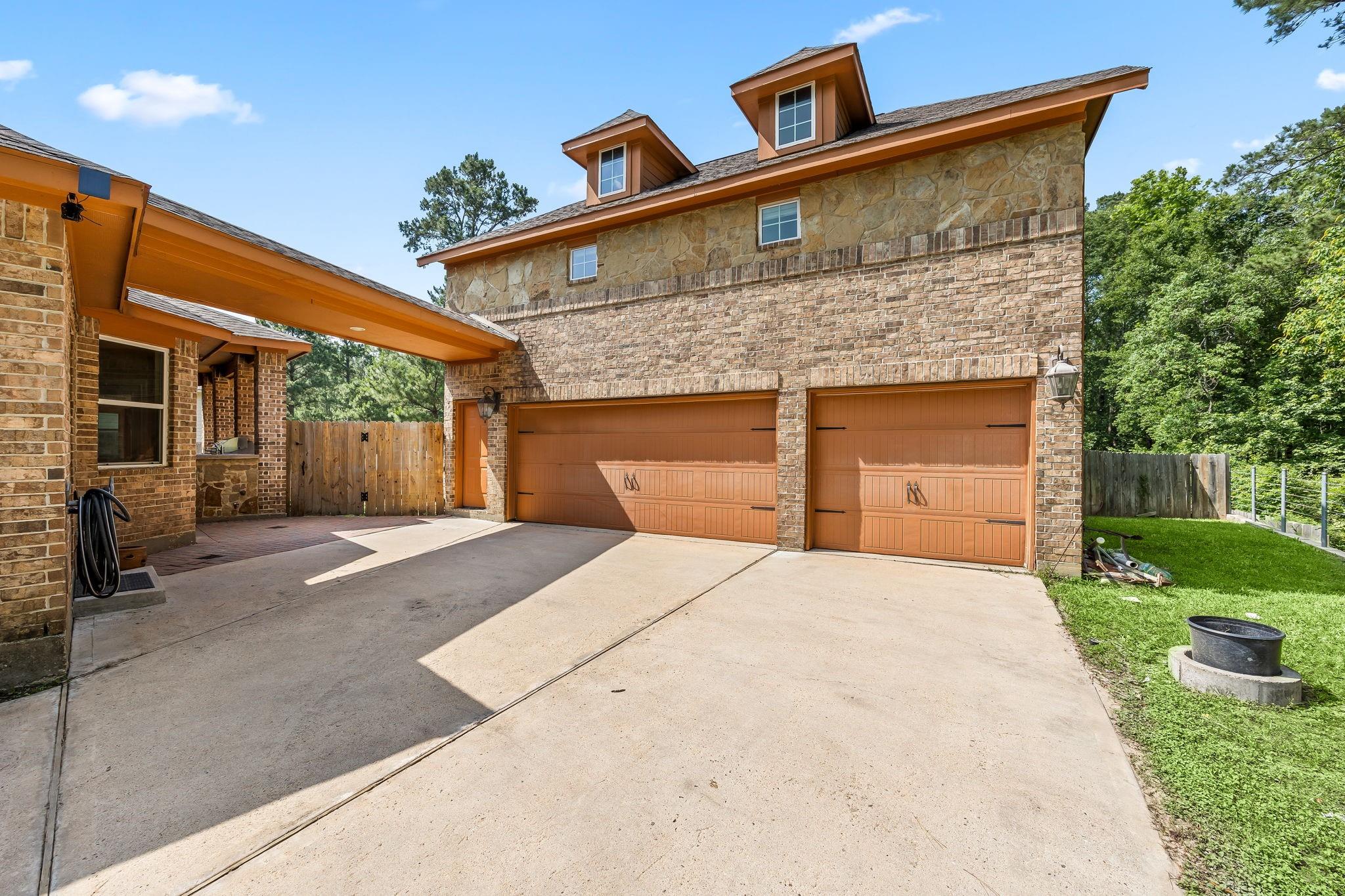 42 Brookefield Circle