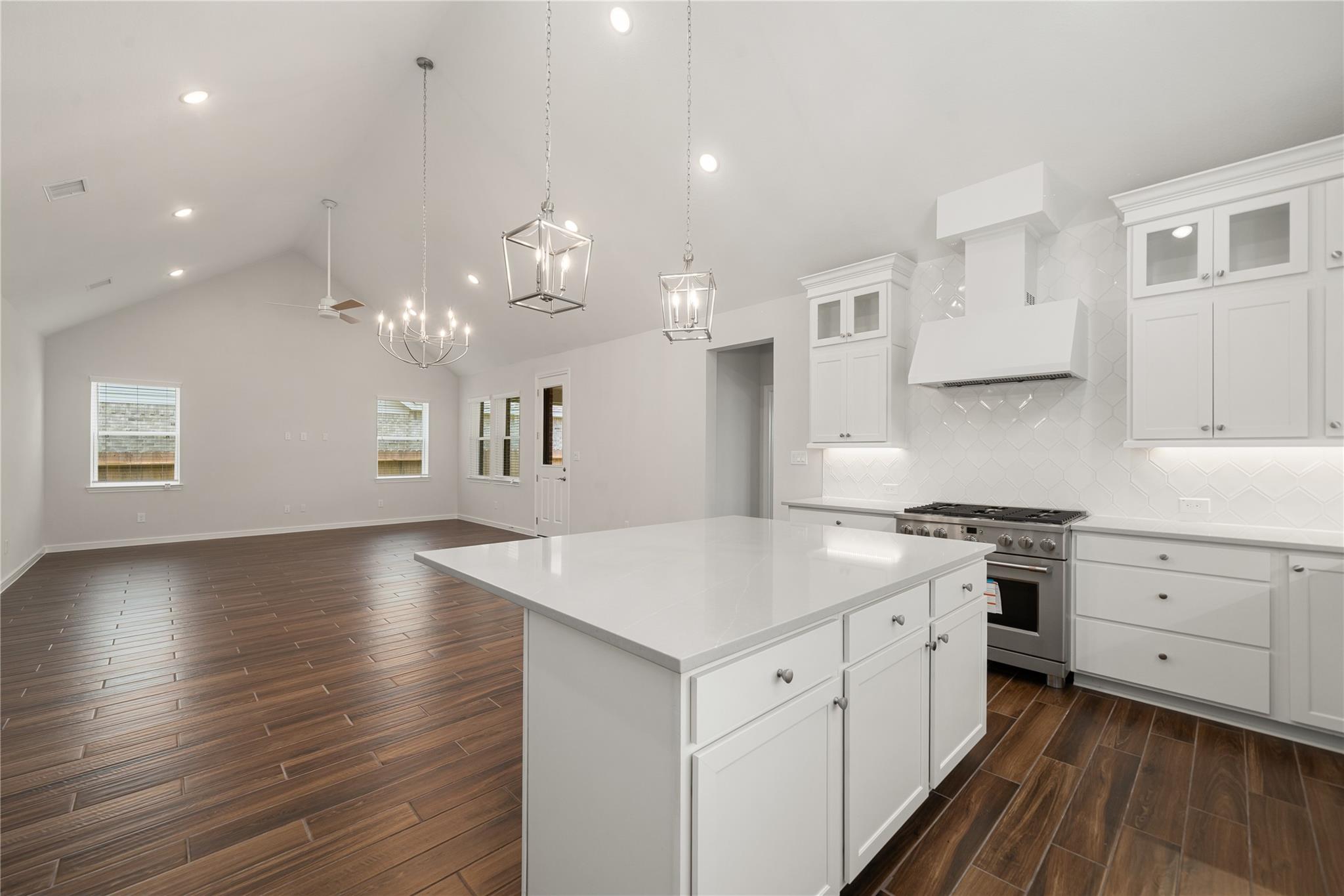 2615 Clapbread Lane