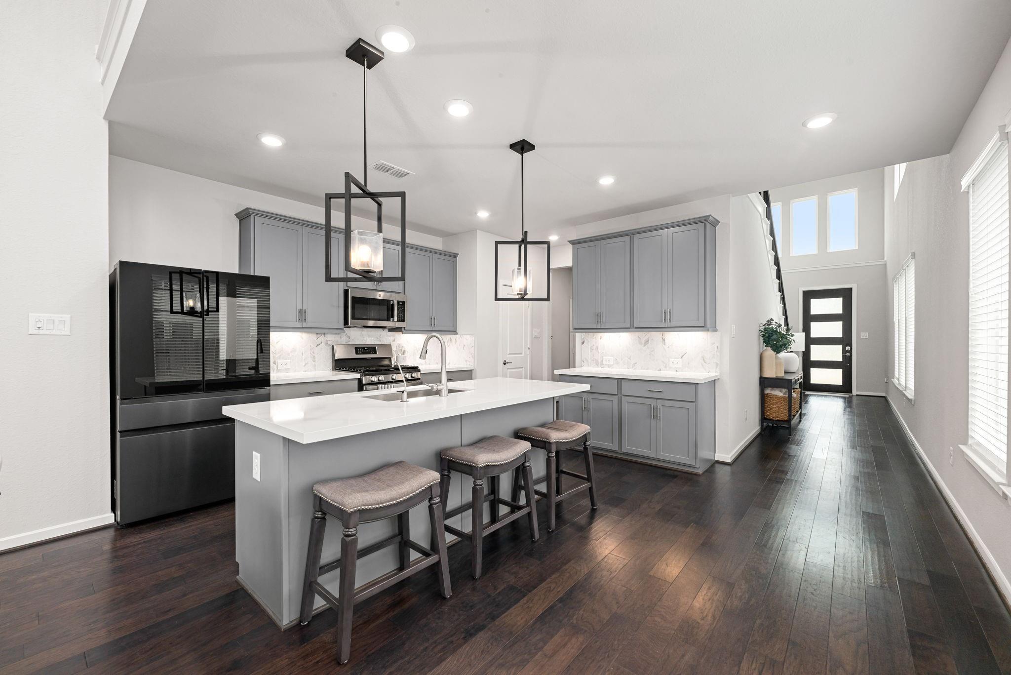 21867 Fitzroy Manor Lane