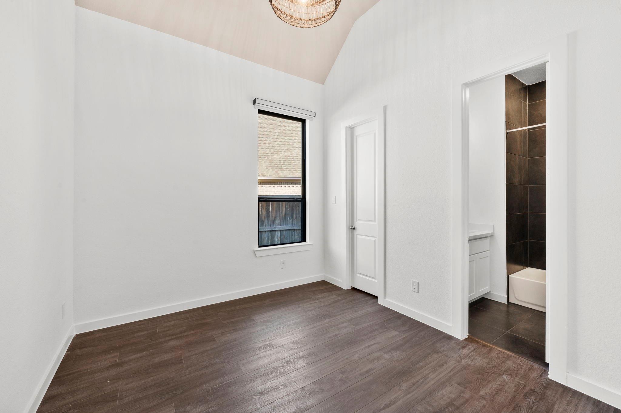 7219 Sylvan Birch Trail