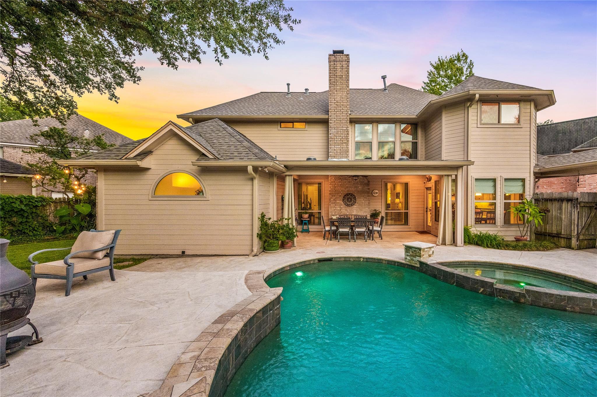 8631 Asprey Court