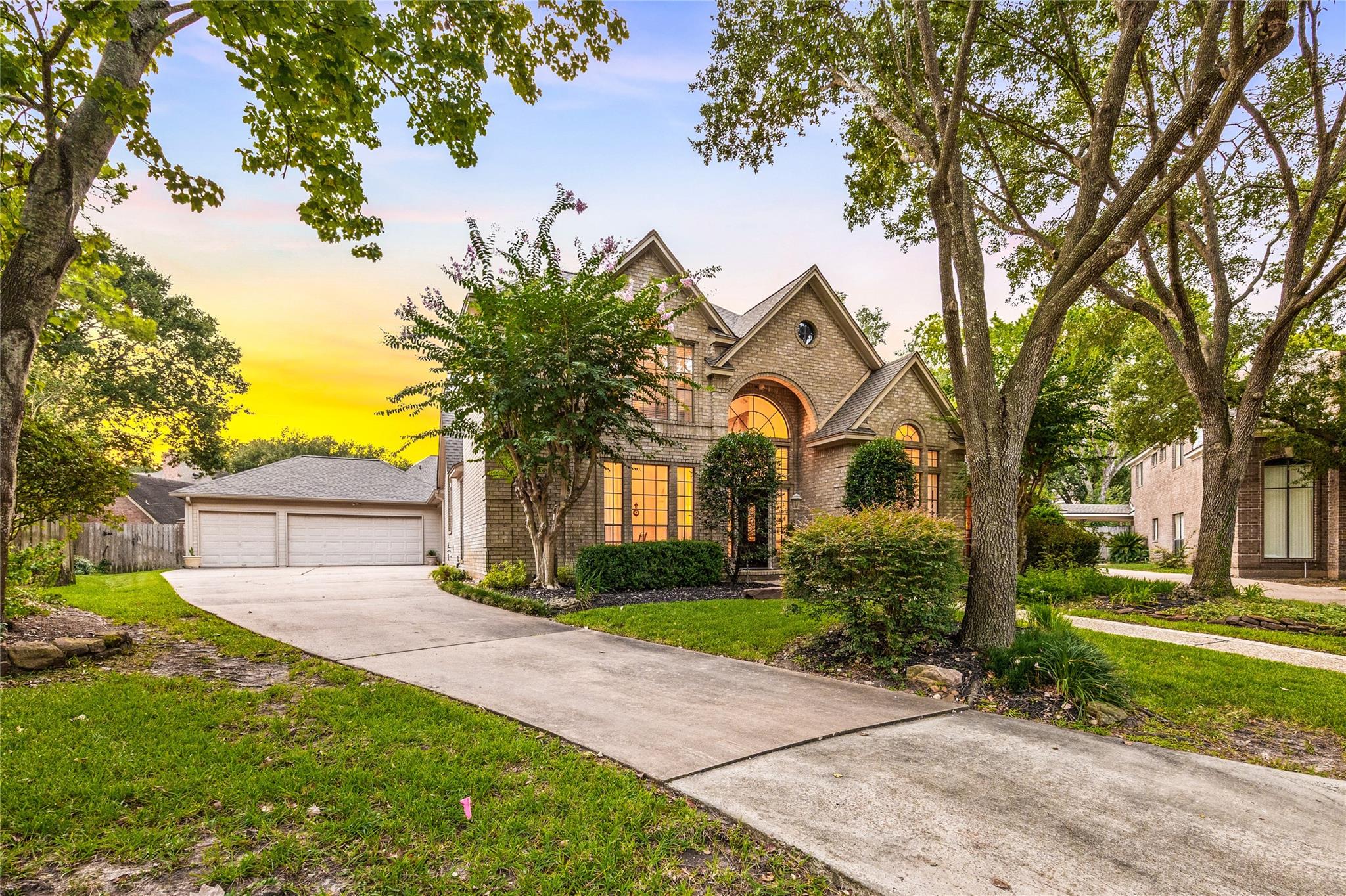 8631 Asprey Court