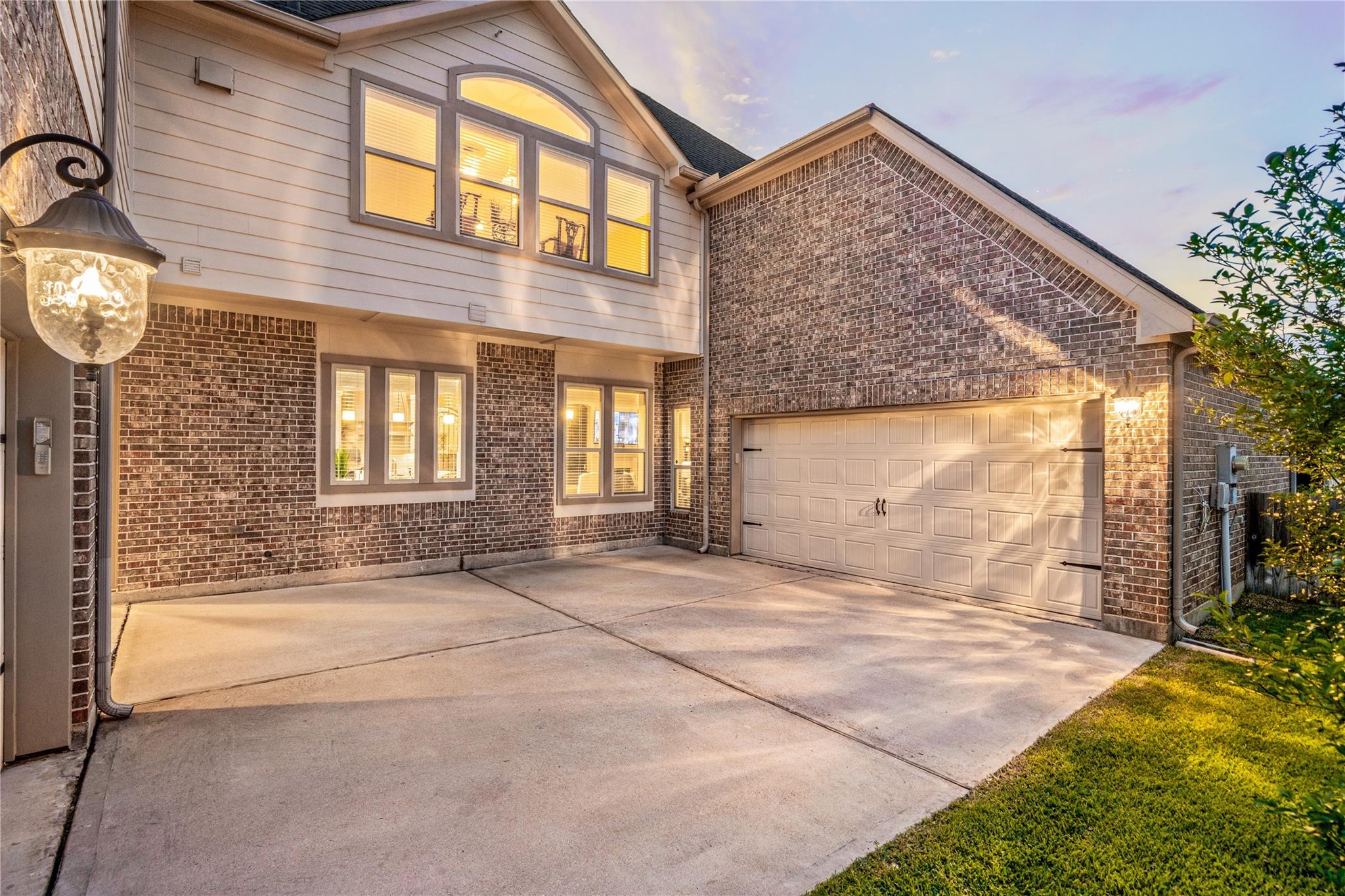 7106 Prairie Grass Lane