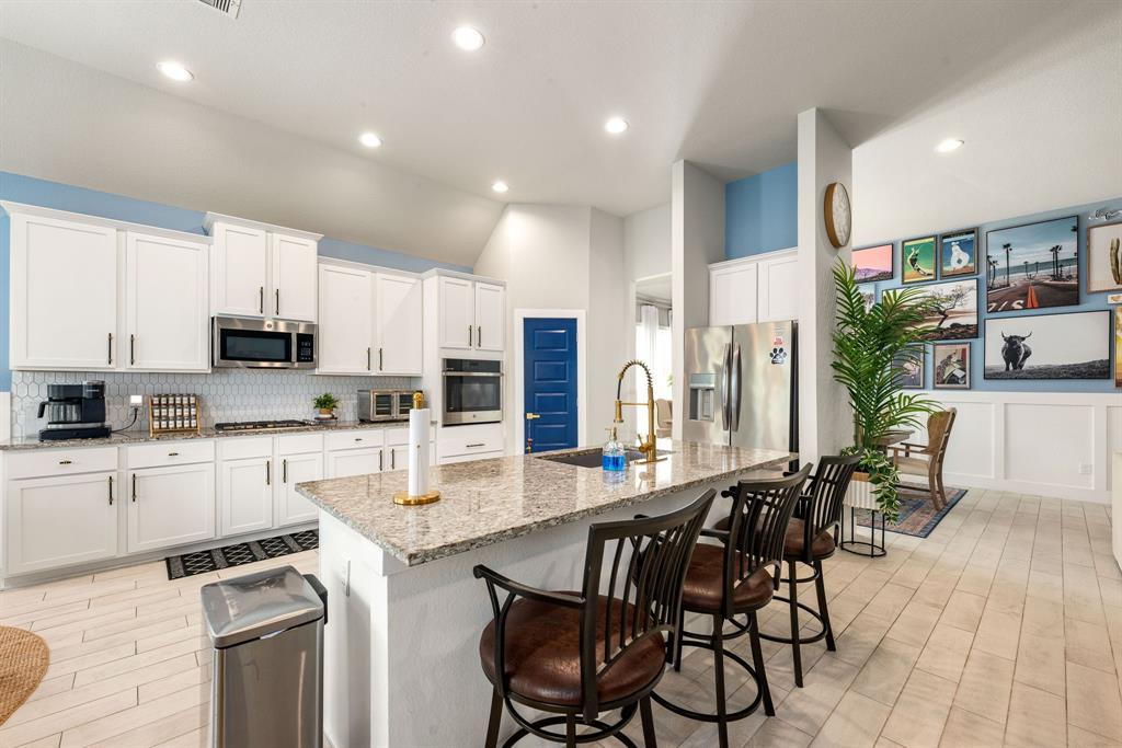 3323 Majestic Pine Lane