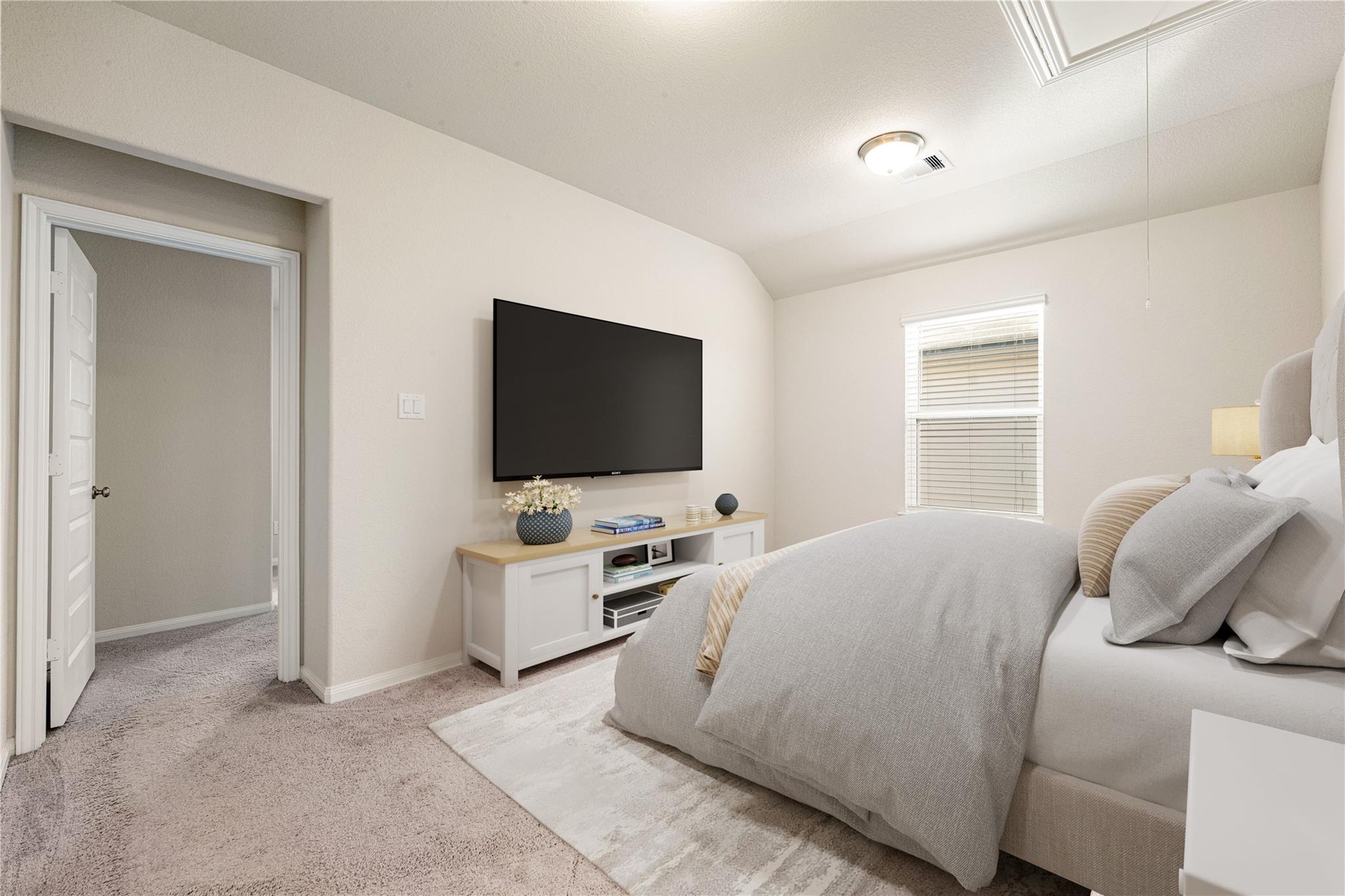 614 Ellwood Terrace Lane