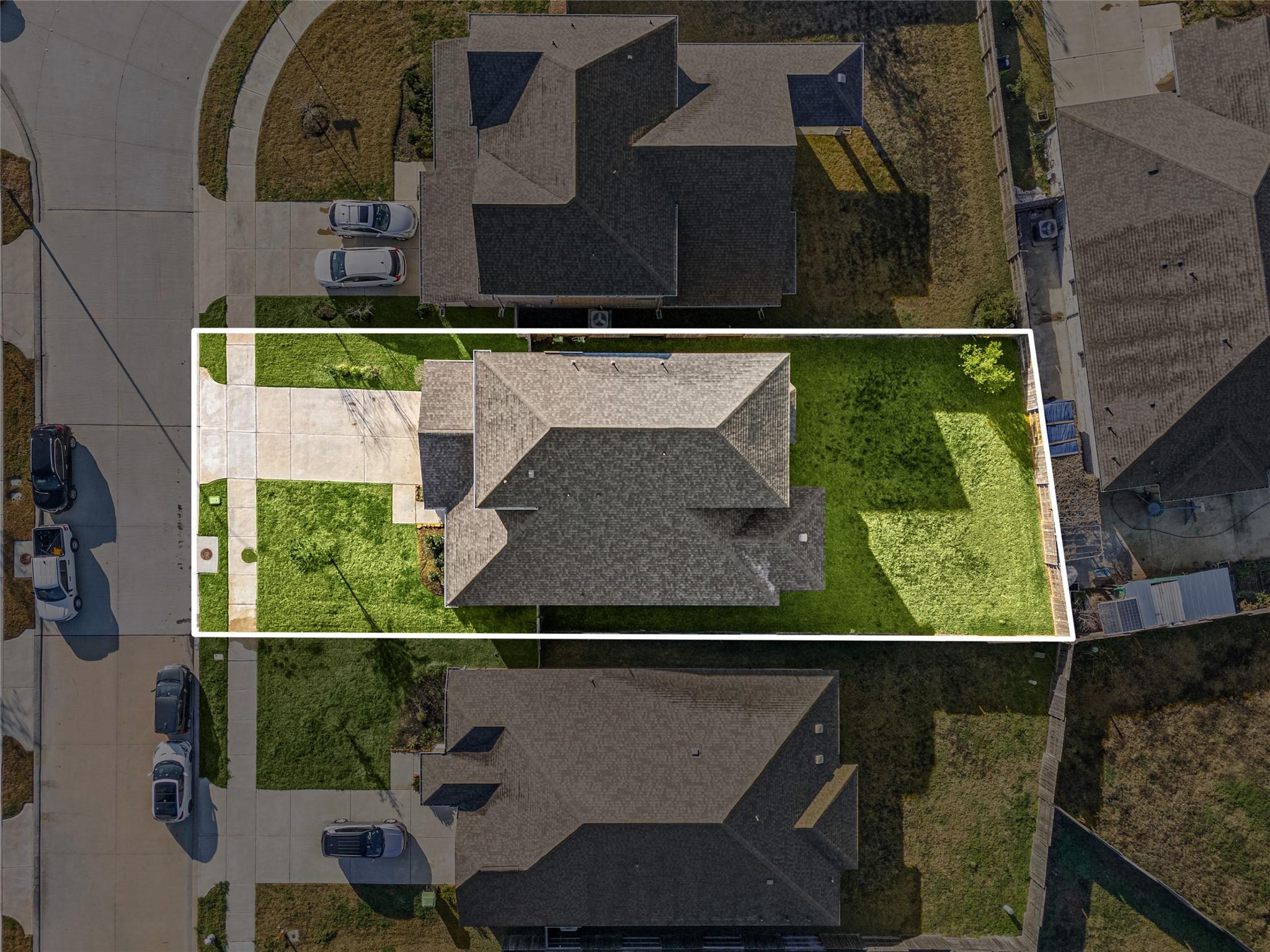 614 Ellwood Terrace Lane