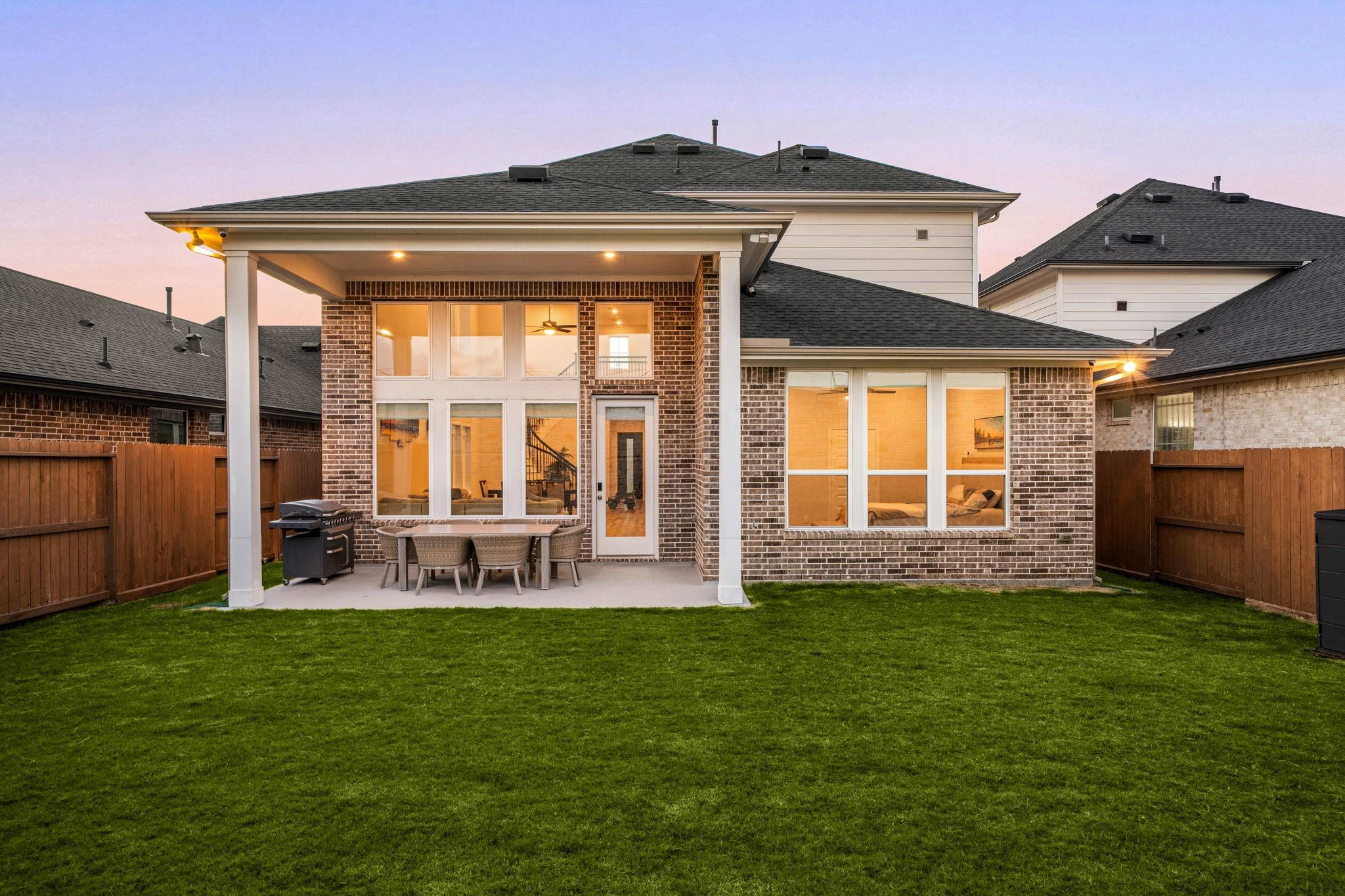 25827 Rippey Glen Drive