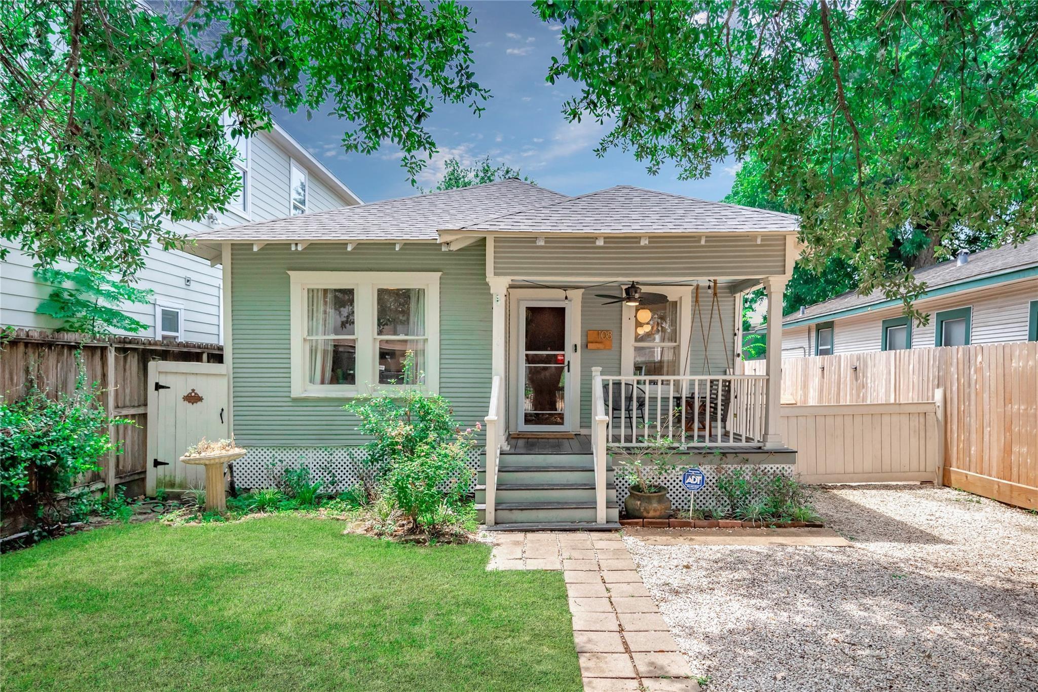 108 E 27th Street