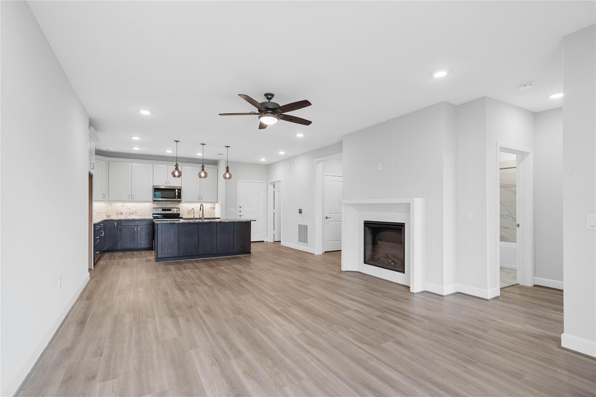 6804 Westview Drive # 3205