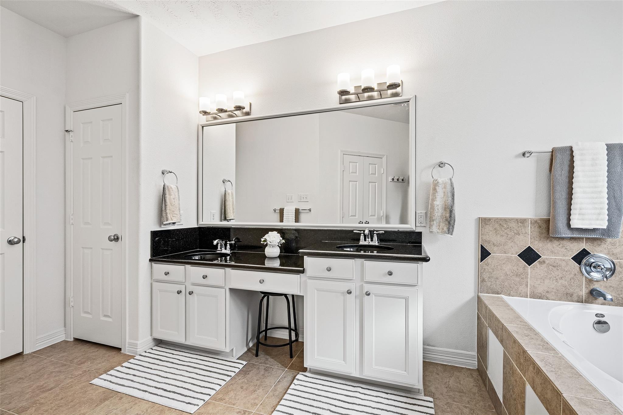 13206 Northspring Bend Lane