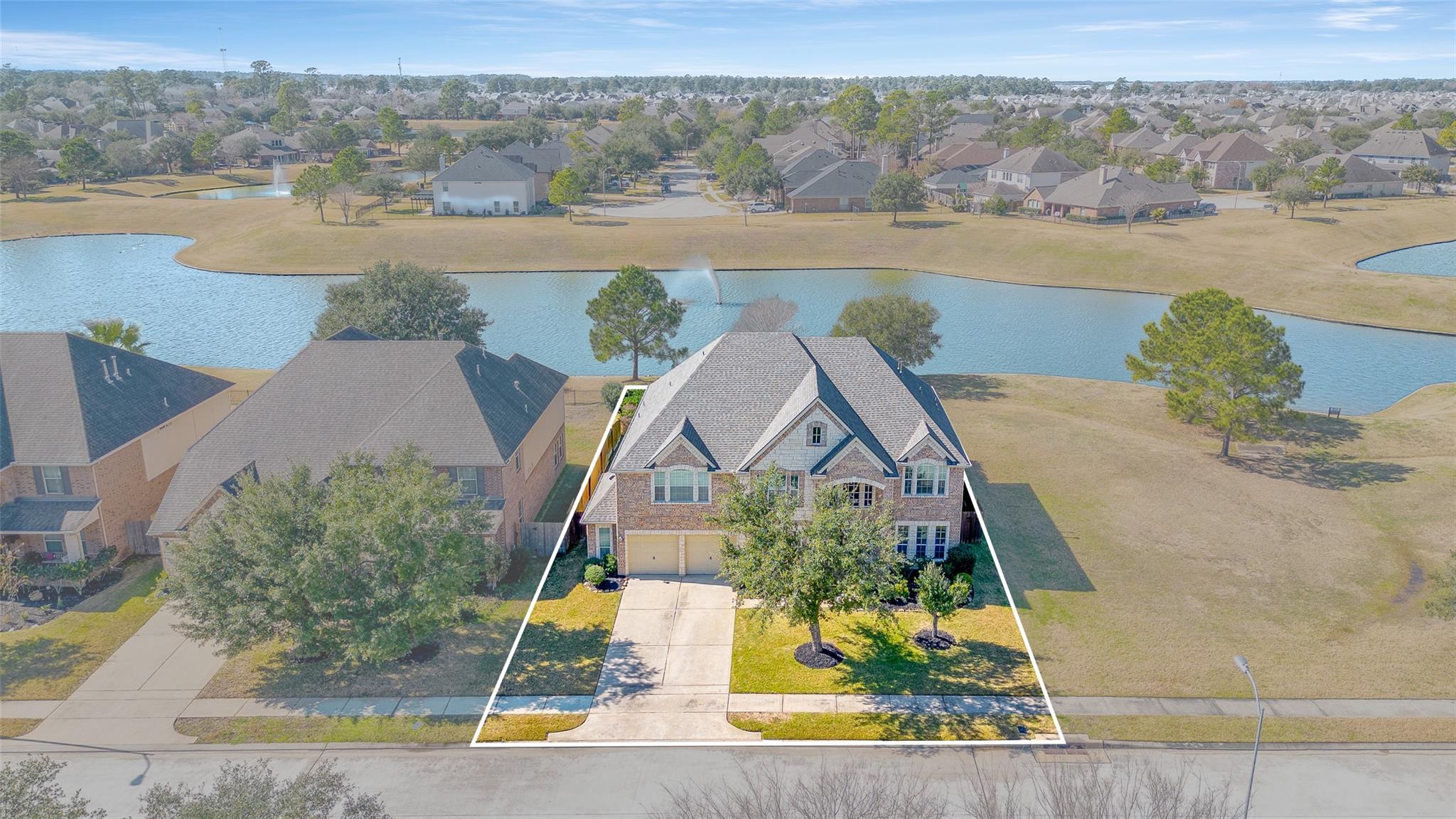 13206 Northspring Bend Lane