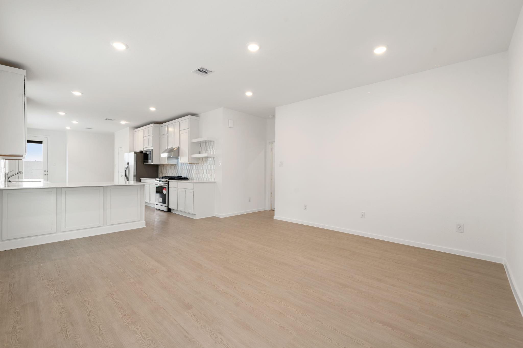 6742 Sunset Velvet Drive