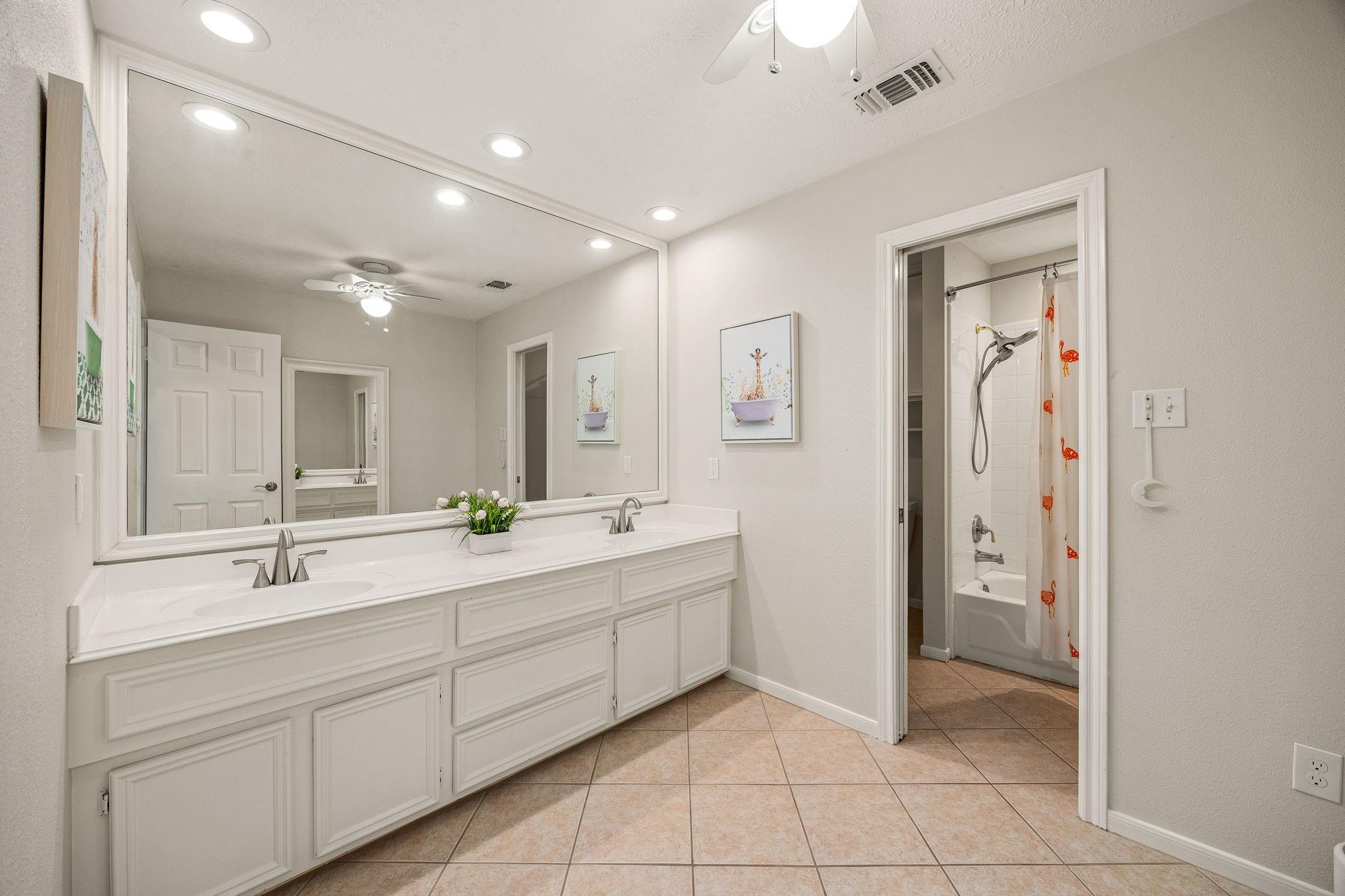 24714 Valleylight Drive, Katy