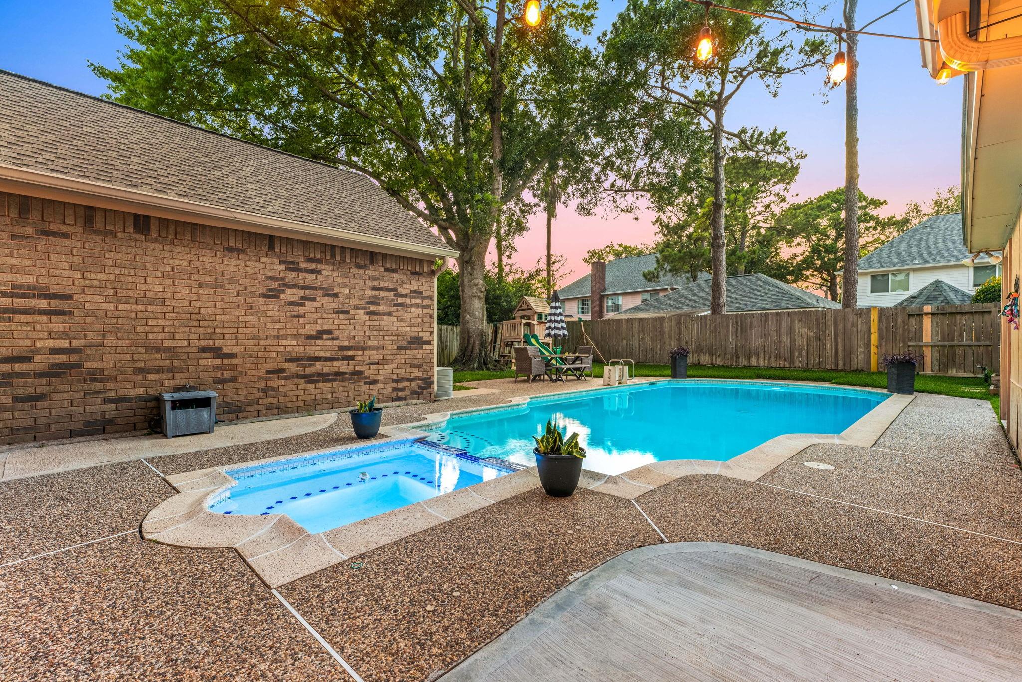 24714 Valleylight Drive, Katy