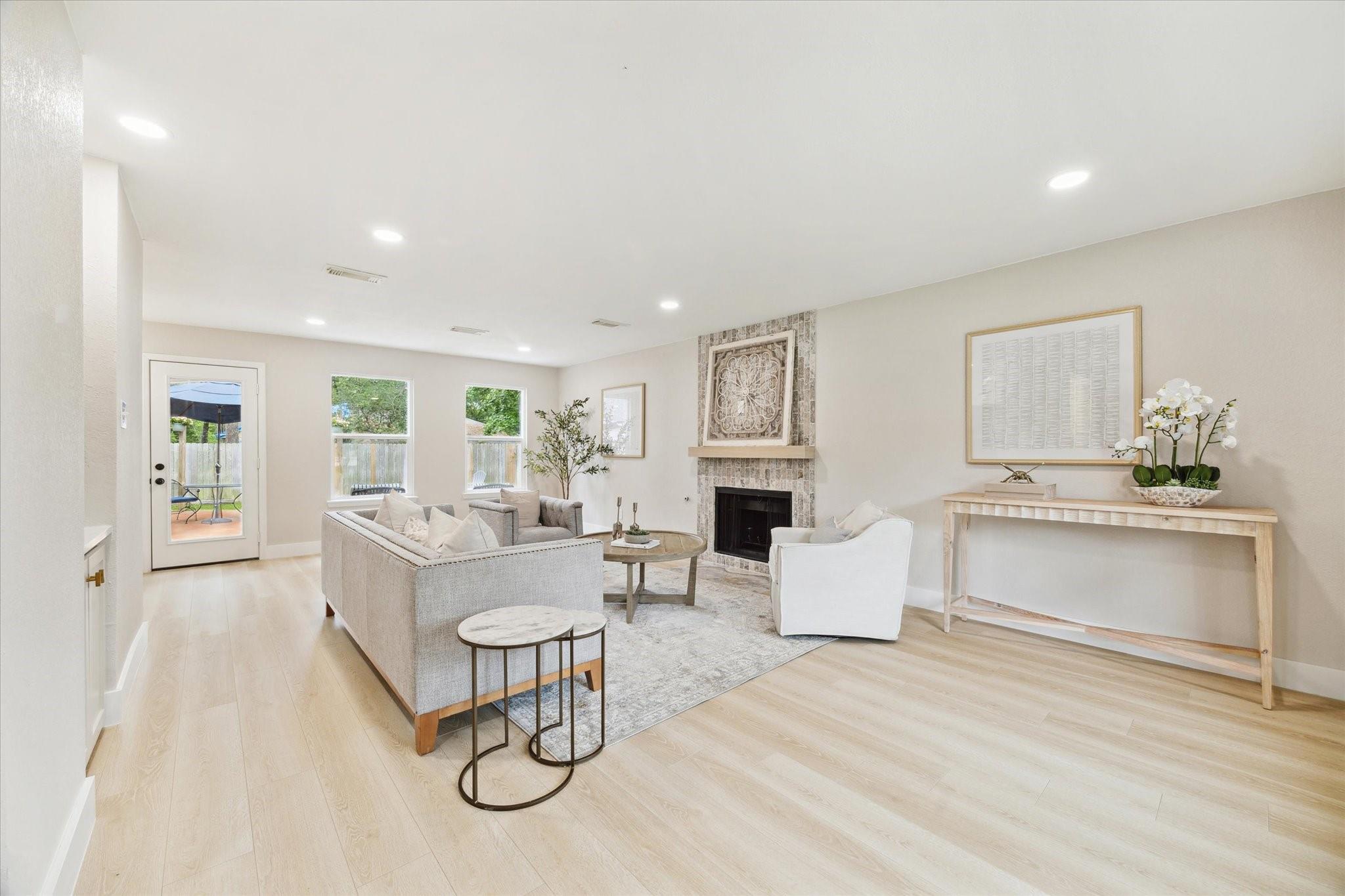 7811 Ashwell Court