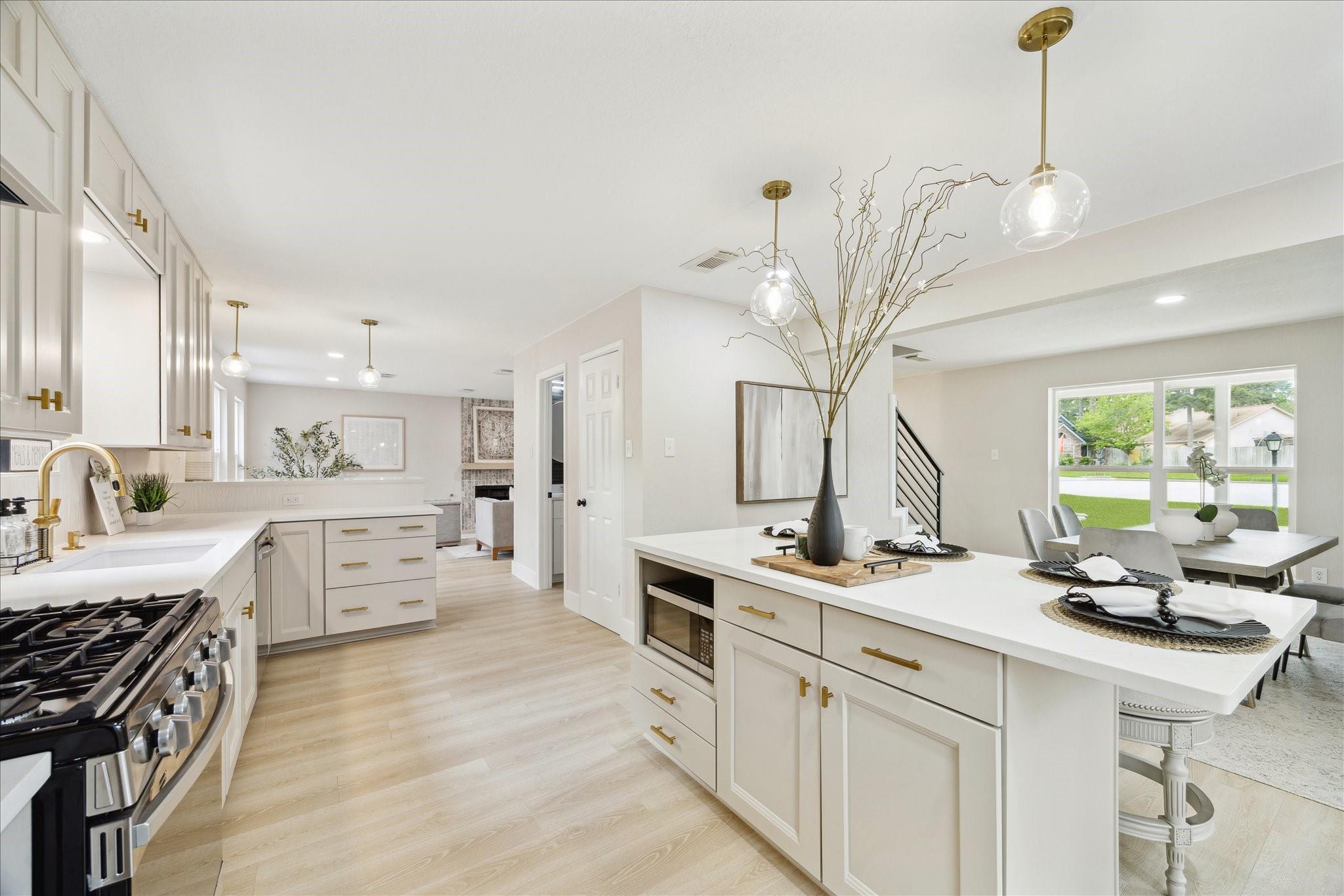 7811 Ashwell Court