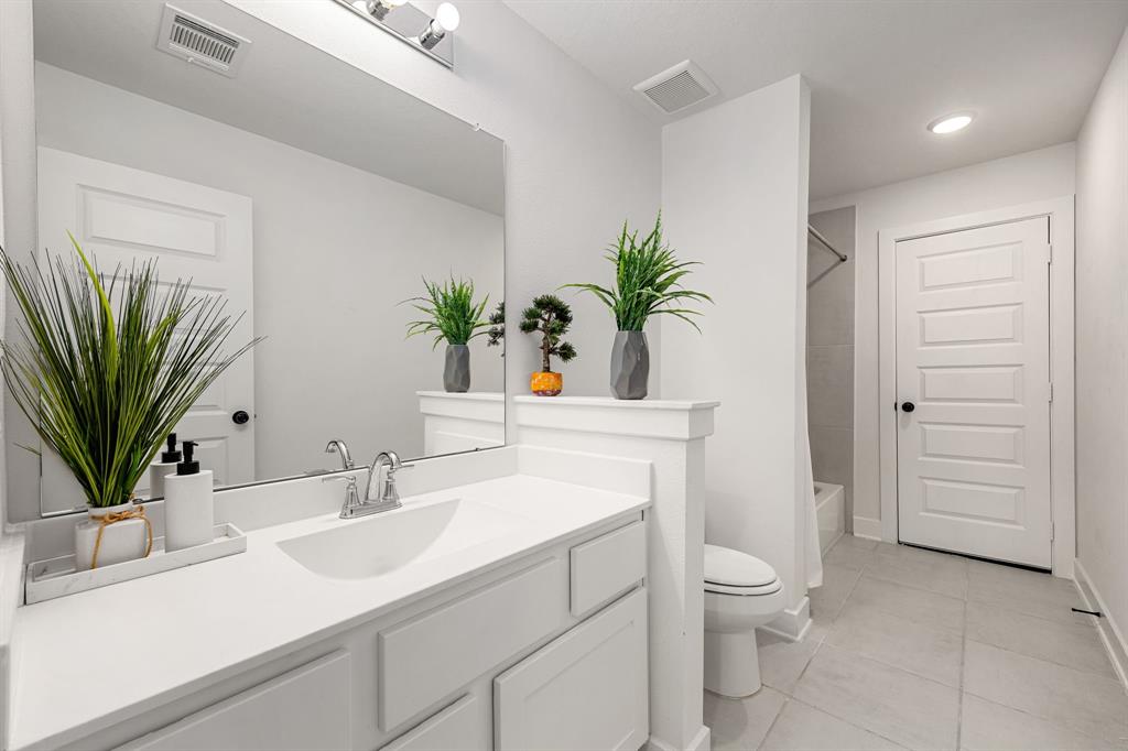31207 Hastings Creek Lane