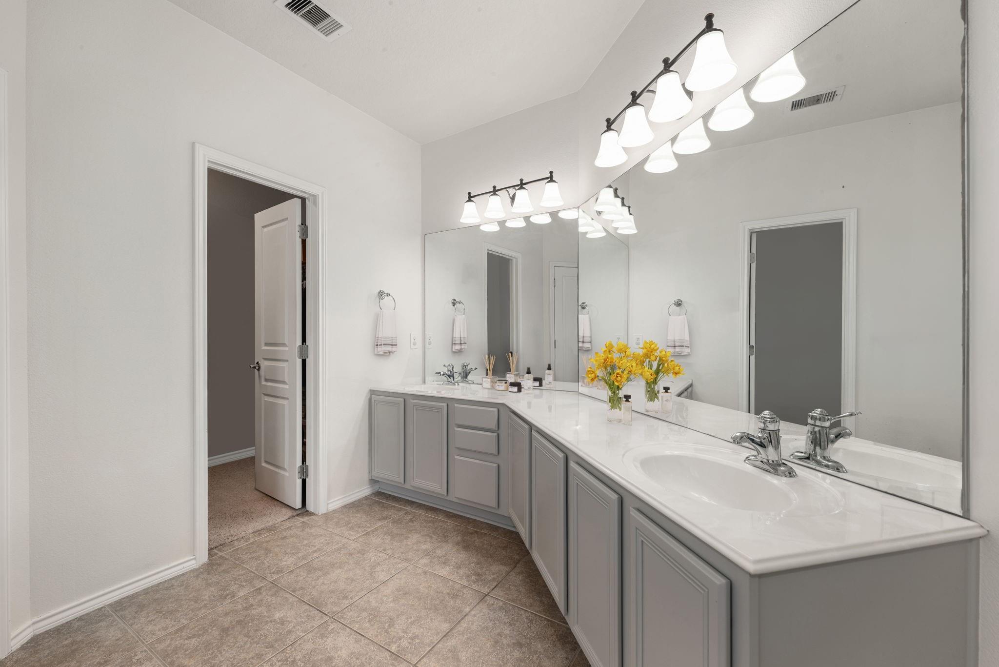 13834 Lake Livingston Drive