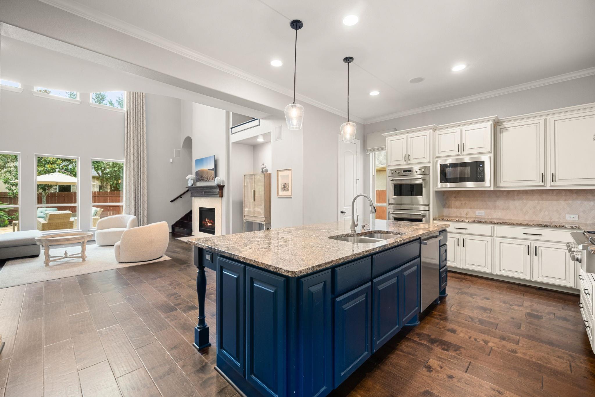 24826 Tall Juniper