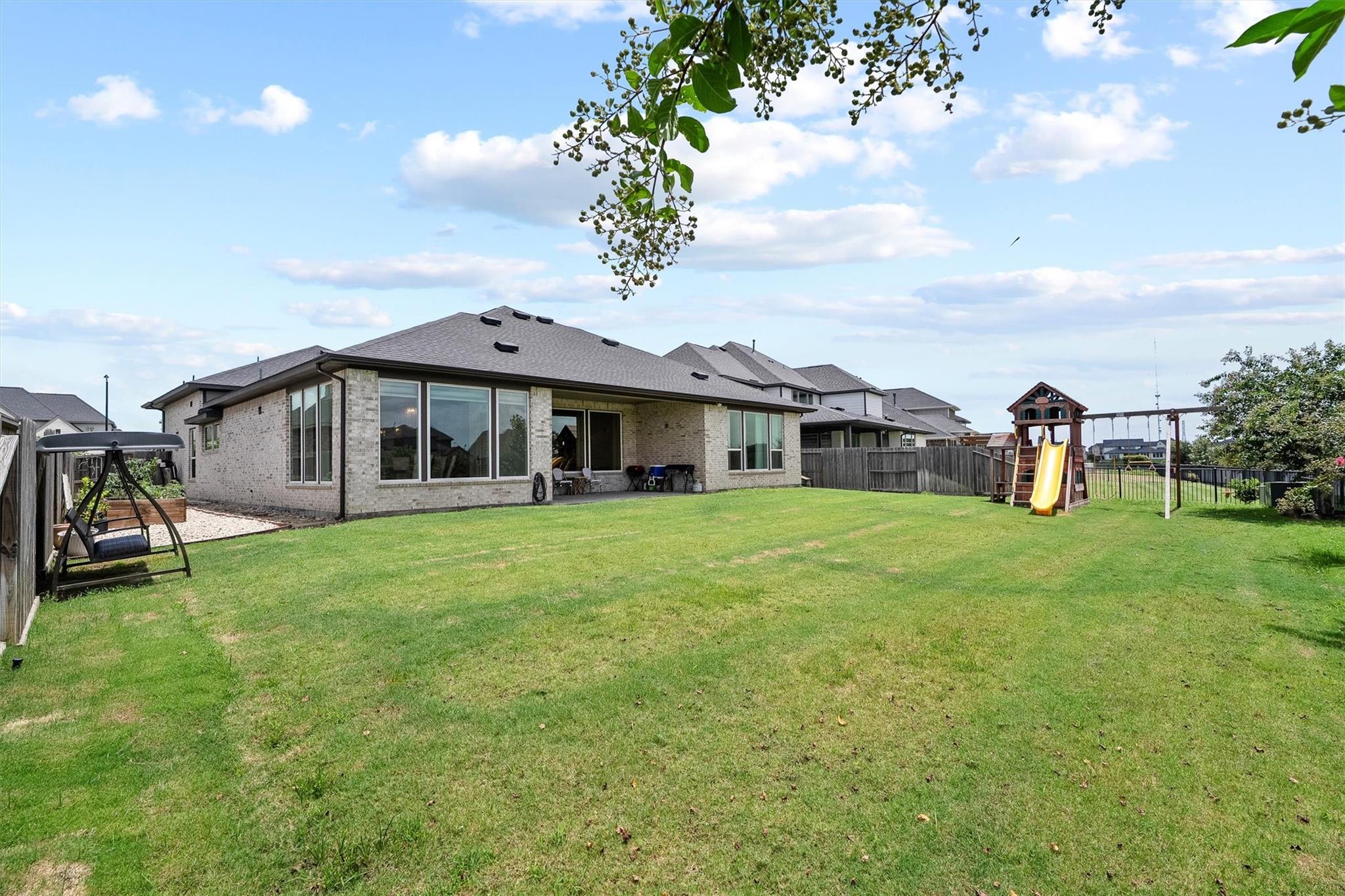 440 Stratus View Court