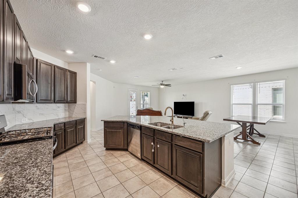 25535 Cartington Lane