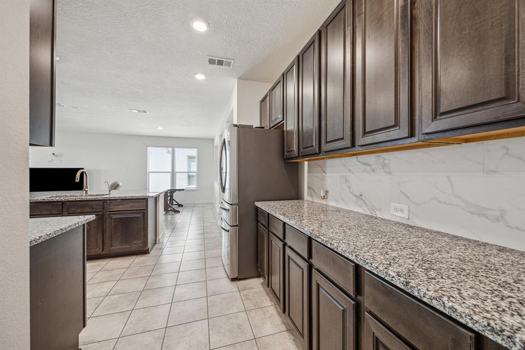 25535 Cartington Lane