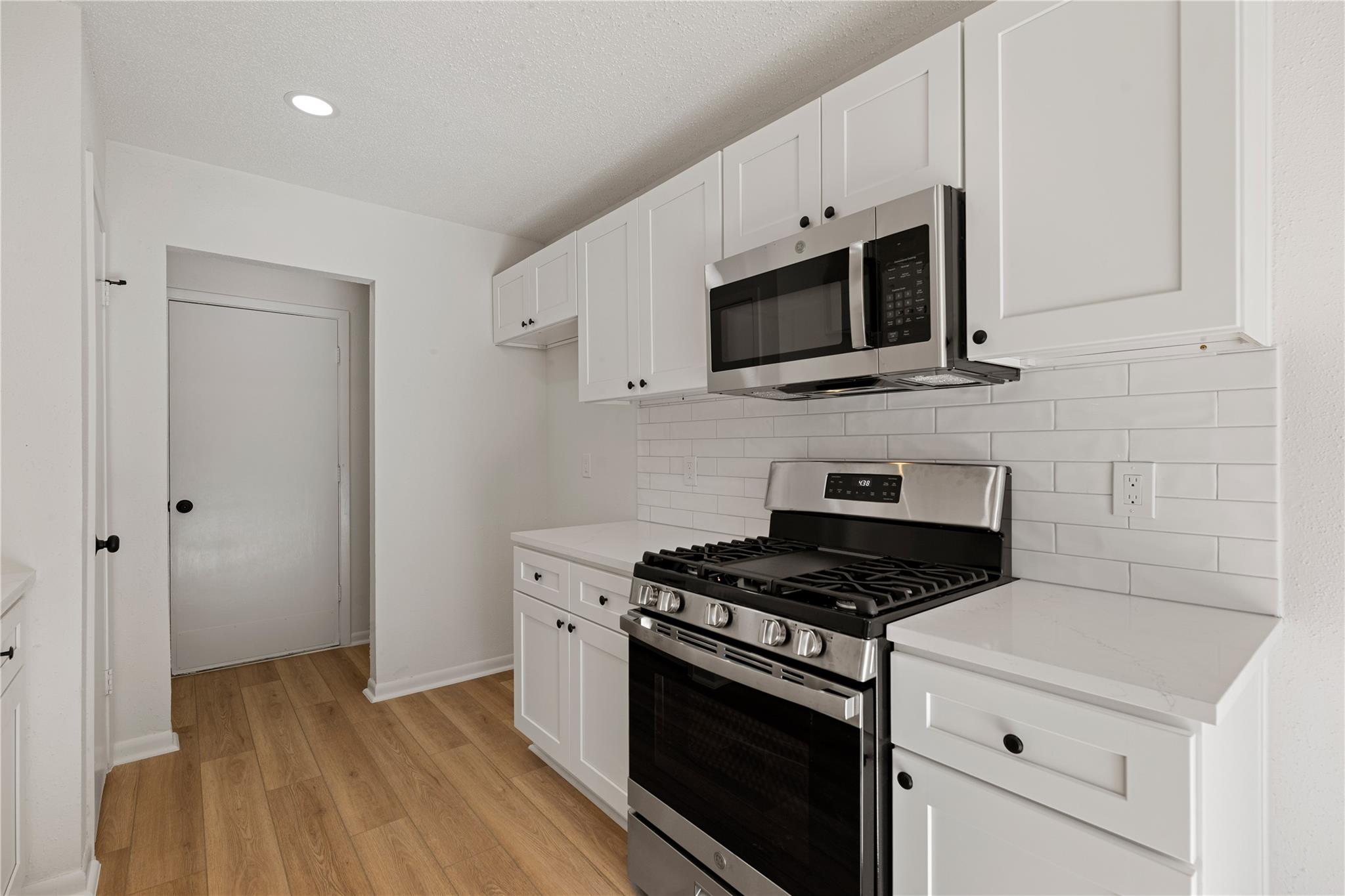 2654 Anthony Hay Lane