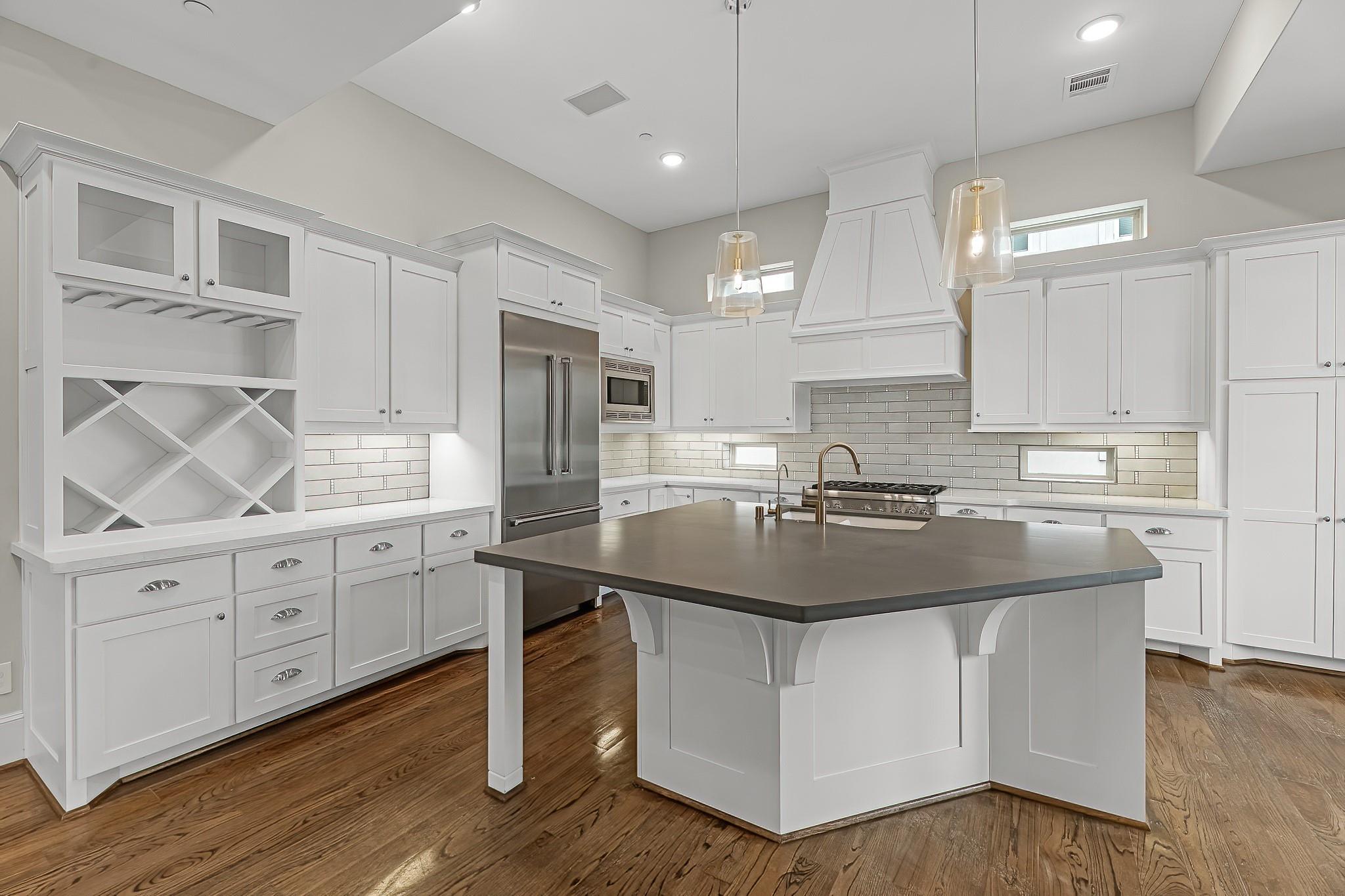 3709 Somerset Commons Lane