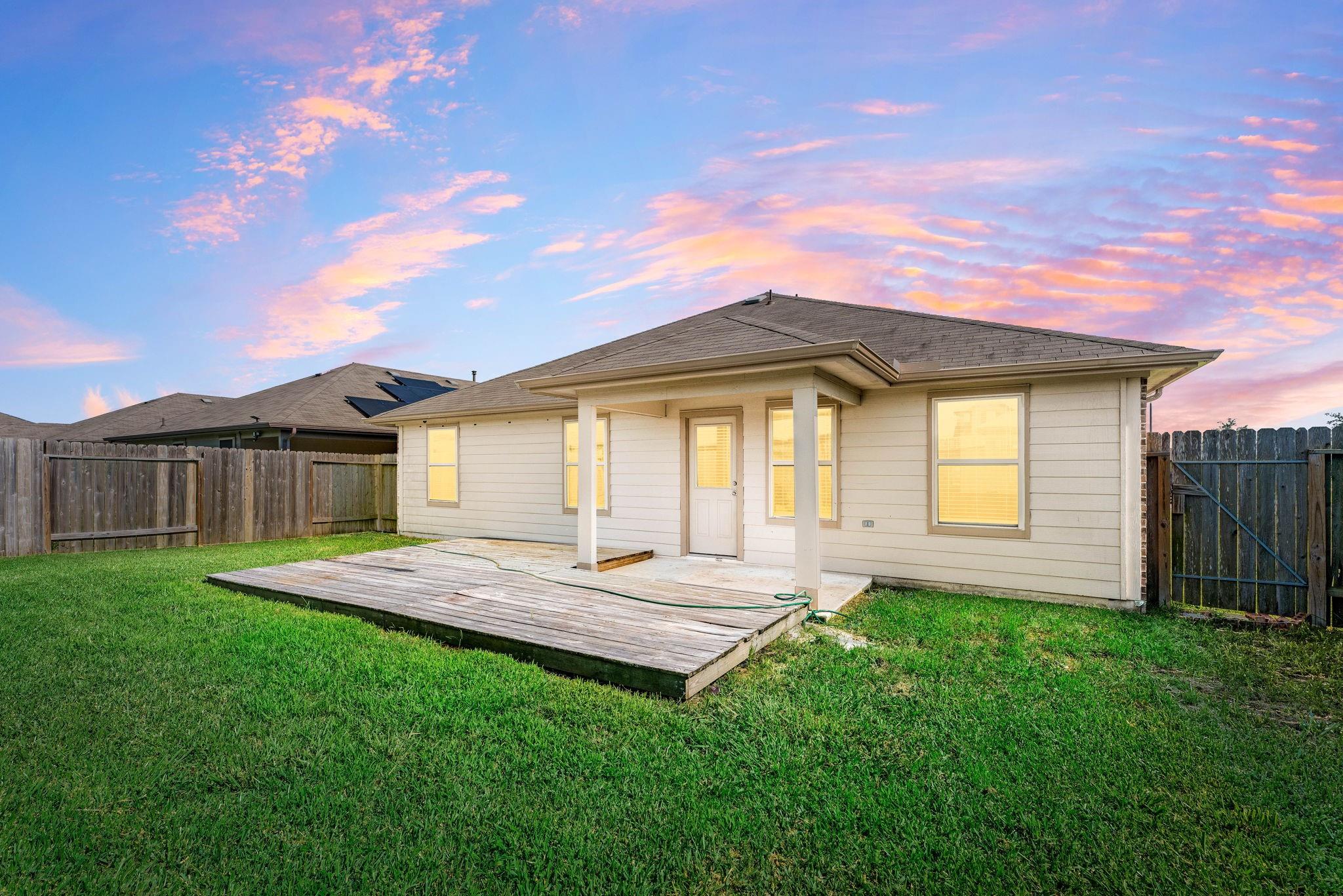 707 Desert Pea Lane