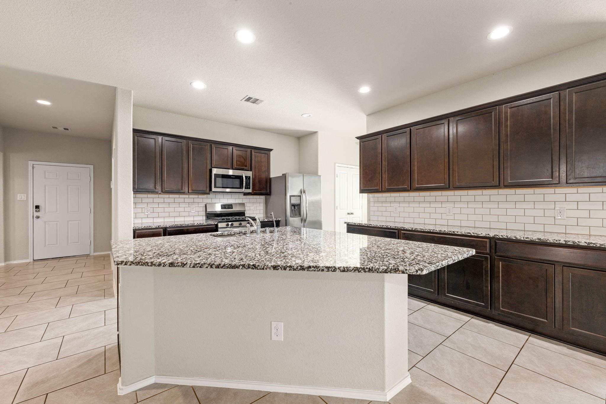 707 Desert Pea Lane