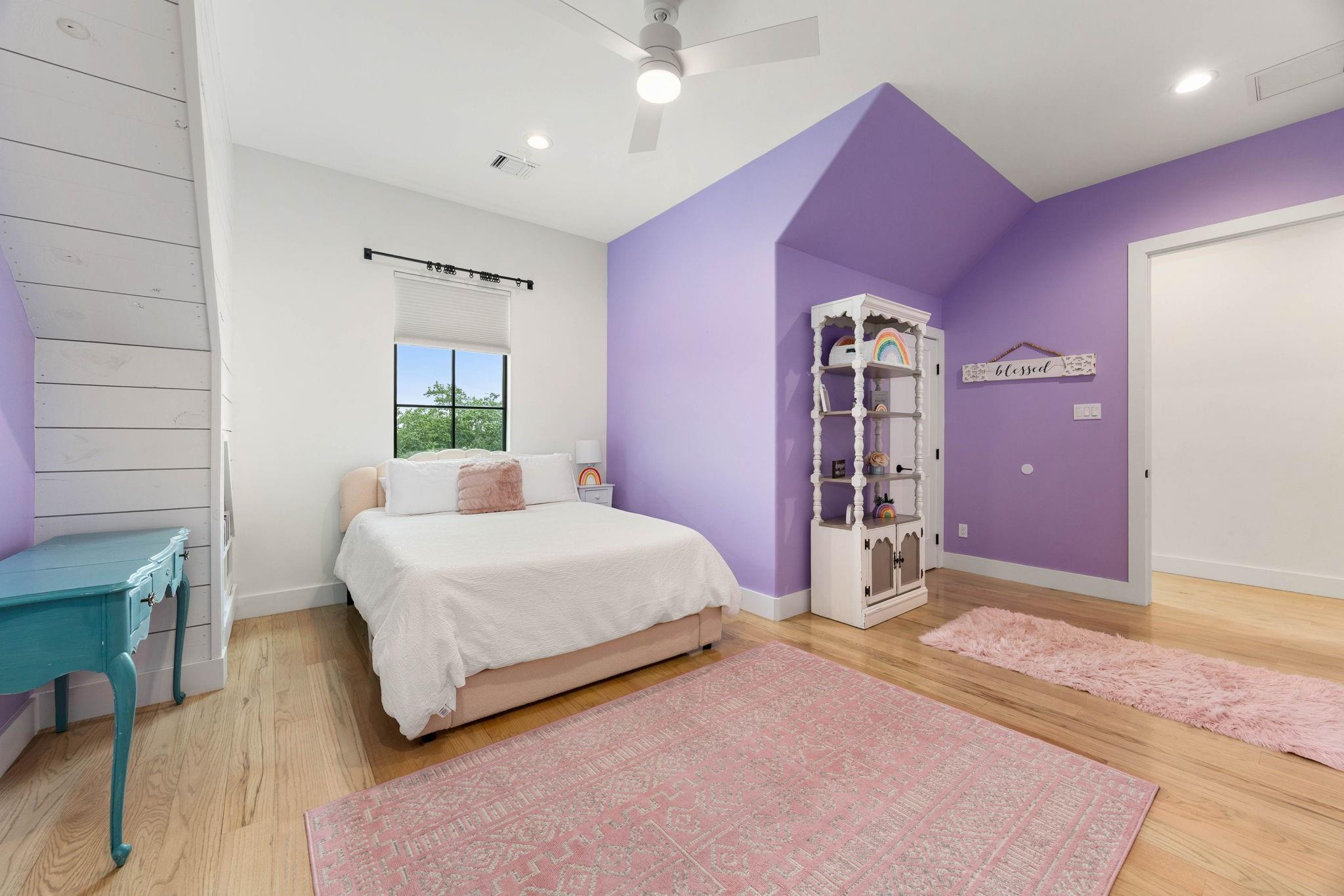 6571 Manorwood Drive
