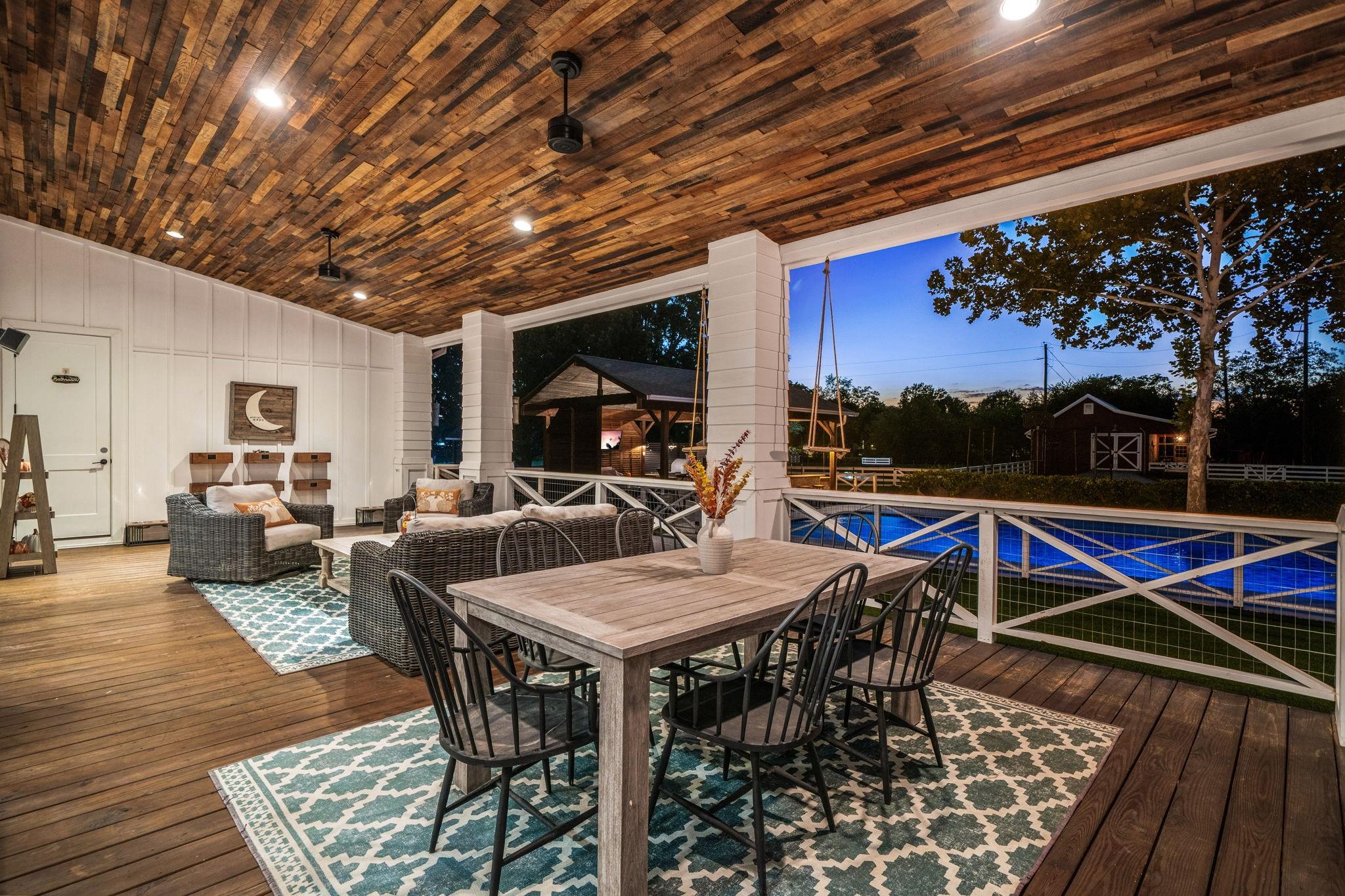 6571 Manorwood Drive